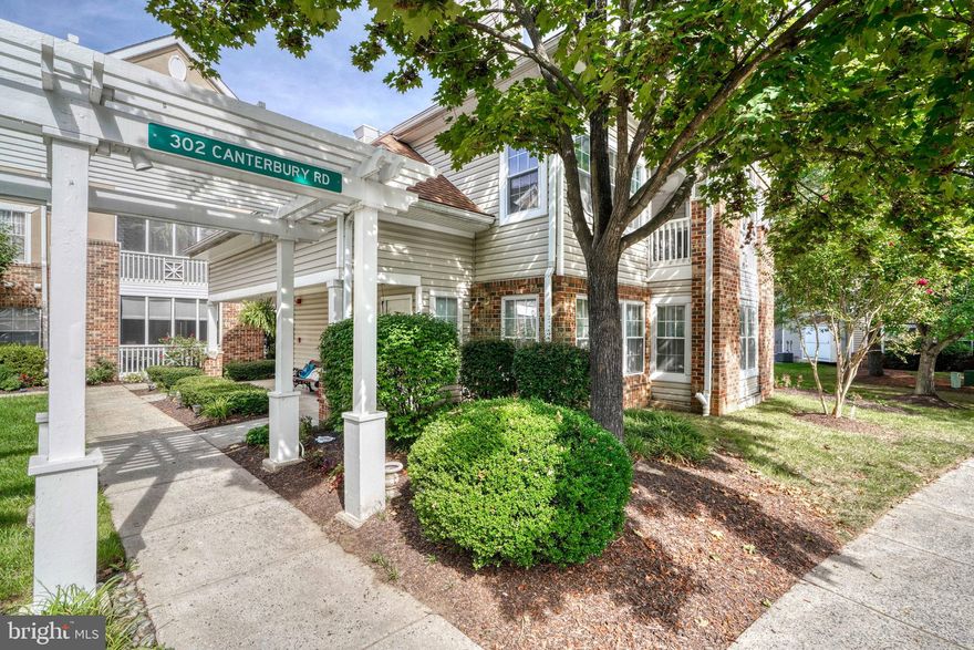 Great 2 bedroom, 2 bathroom condo on the 2nd floor in the convenient community of English Country Manor! This condo has an open floor plan with an amazing screened in sun room. Both bedrooms are generously sized, with the primary bedroom having an attached bathroom and walk-in closet! The condo community includes a fitness center, outdoor pool, large clubhouse with a party room and kitchen among walking trails and beautiful landscaping. English Country Manor is within walking distance to shopping and restaurants nearby! Sold as-is.