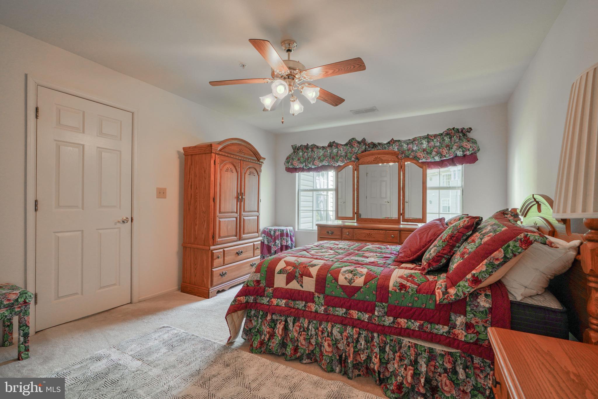 ENGLISH COUNTRY MANOR - Residential