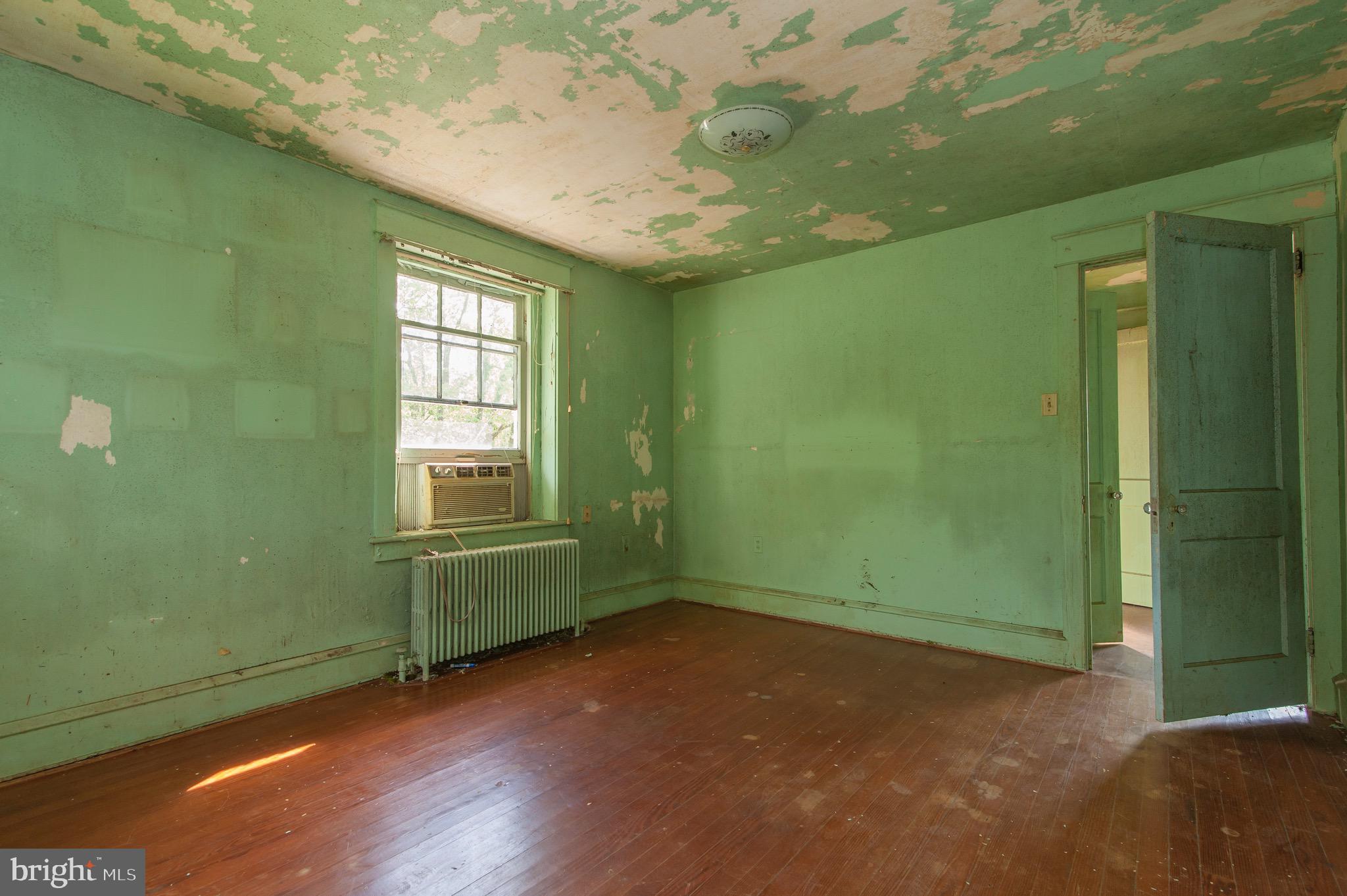 HISTORIC CHARLESTOWN - Residential