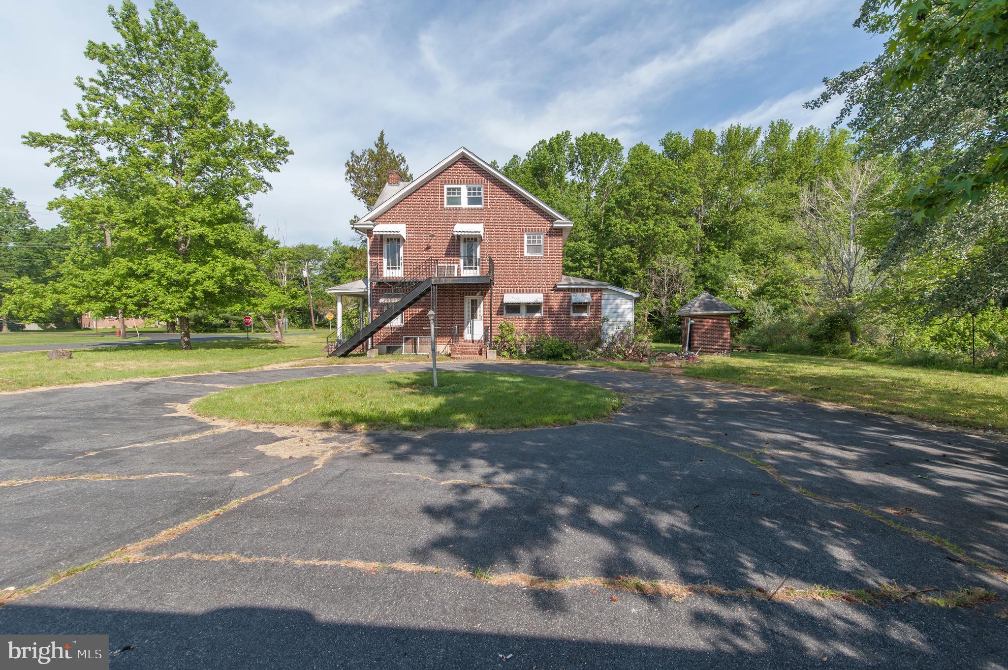 HISTORIC CHARLESTOWN - Residential