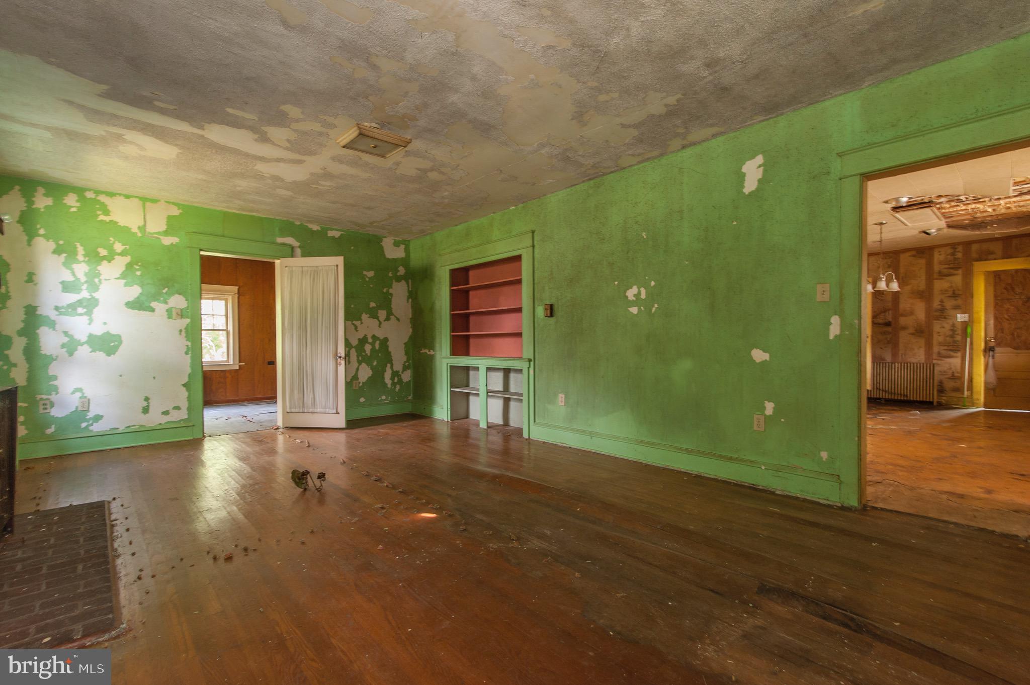 HISTORIC CHARLESTOWN - Residential