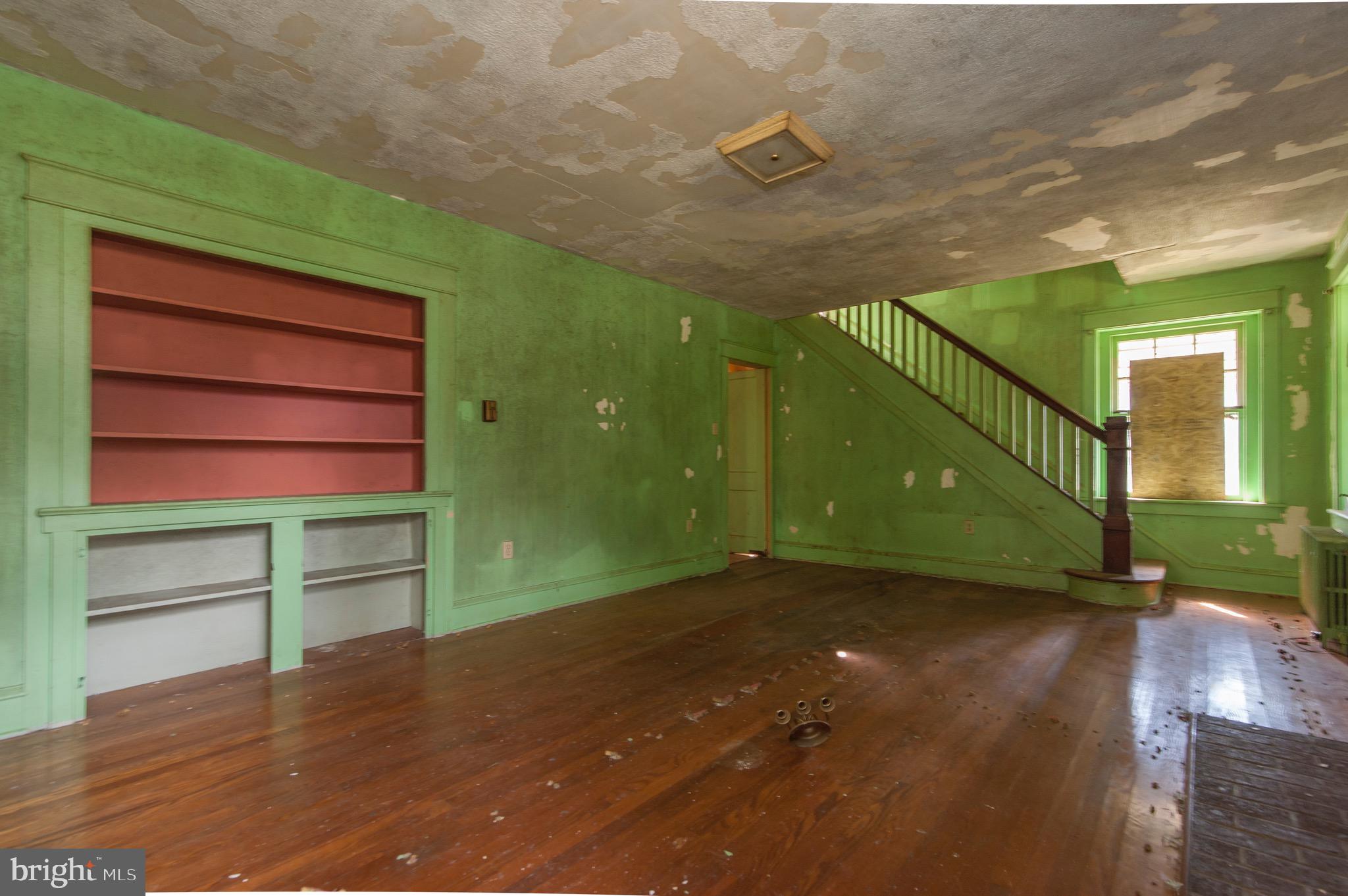 HISTORIC CHARLESTOWN - Residential