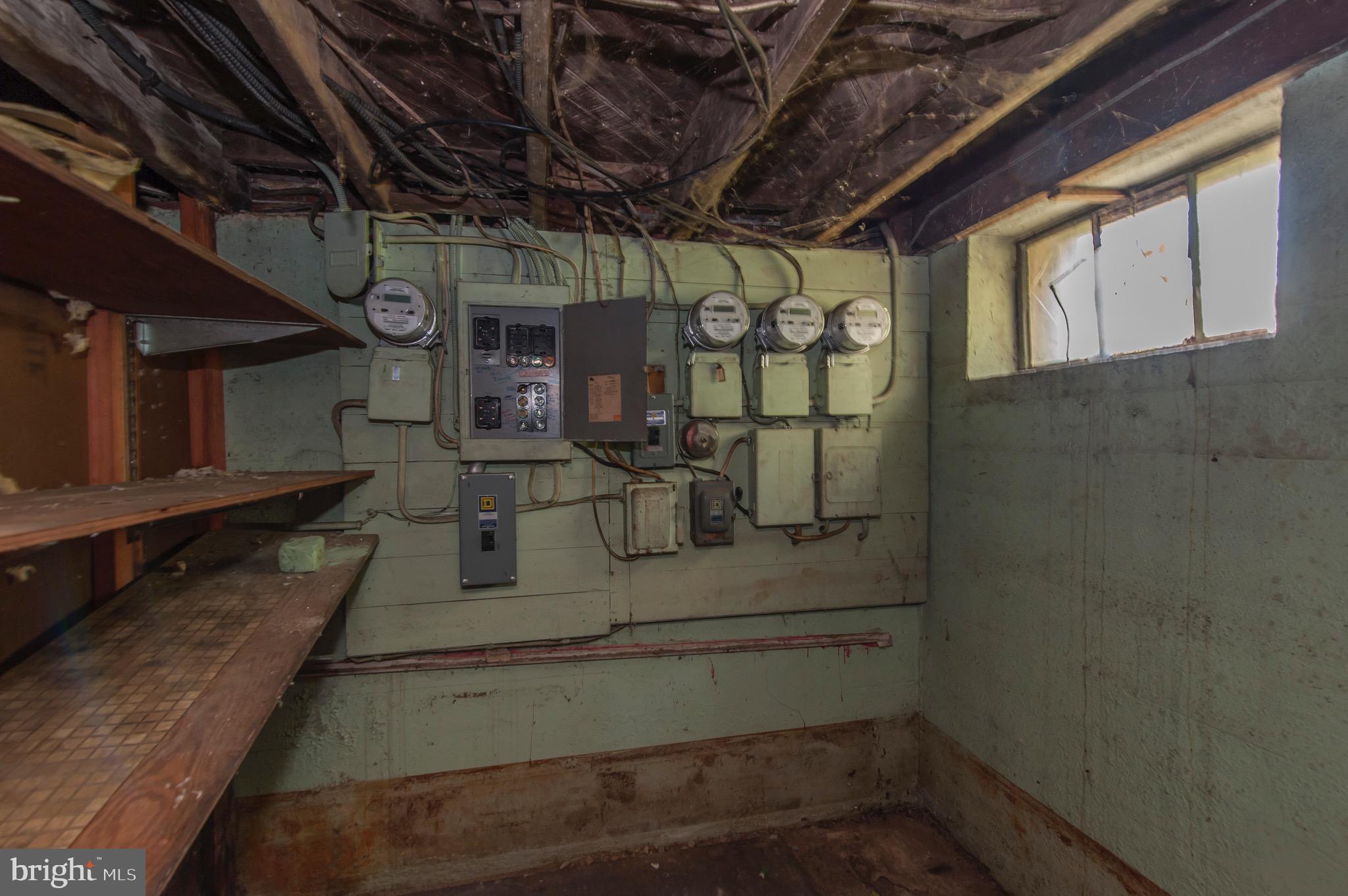 HISTORIC CHARLESTOWN - Residential