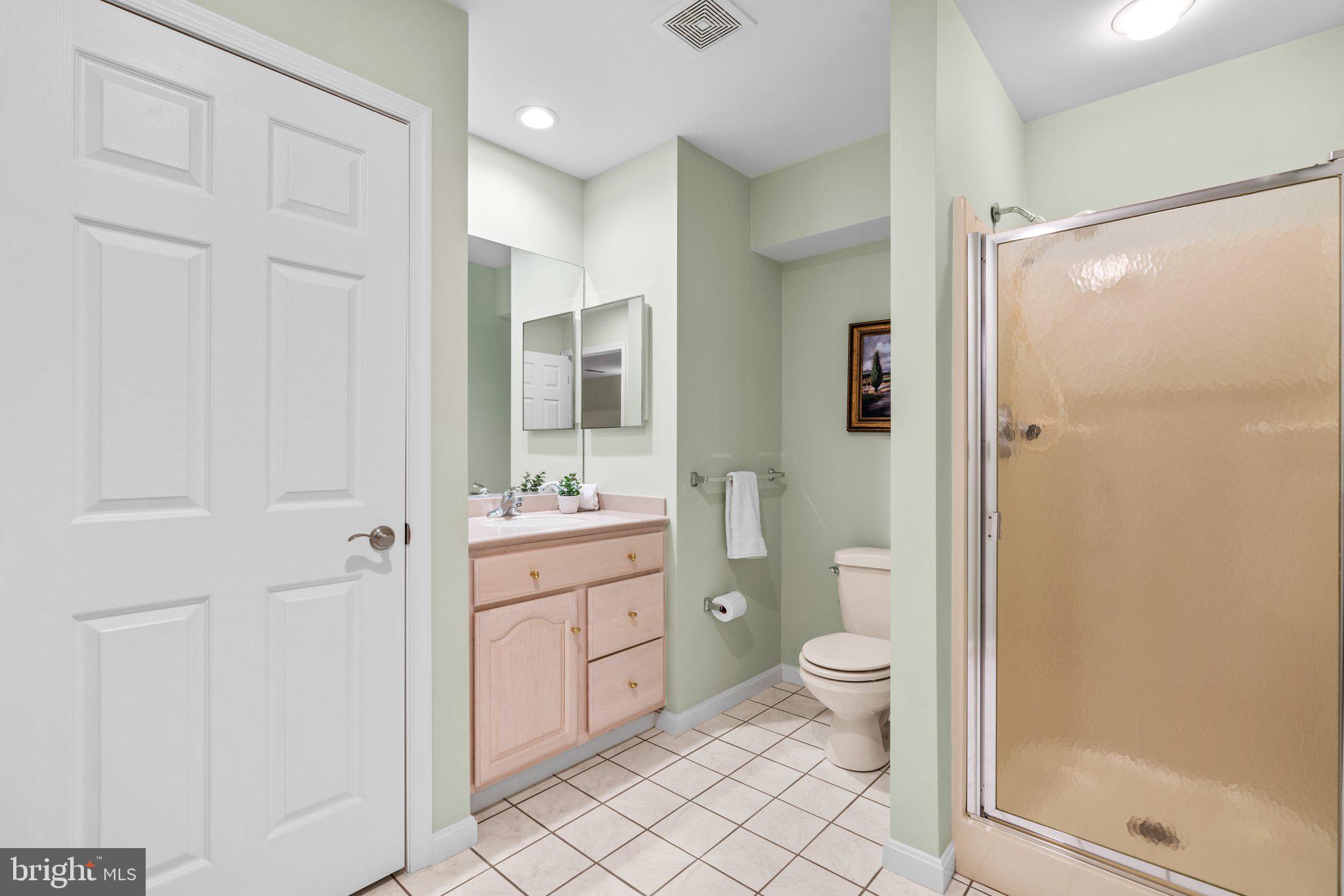 POINT FIELD LANDING - Residential