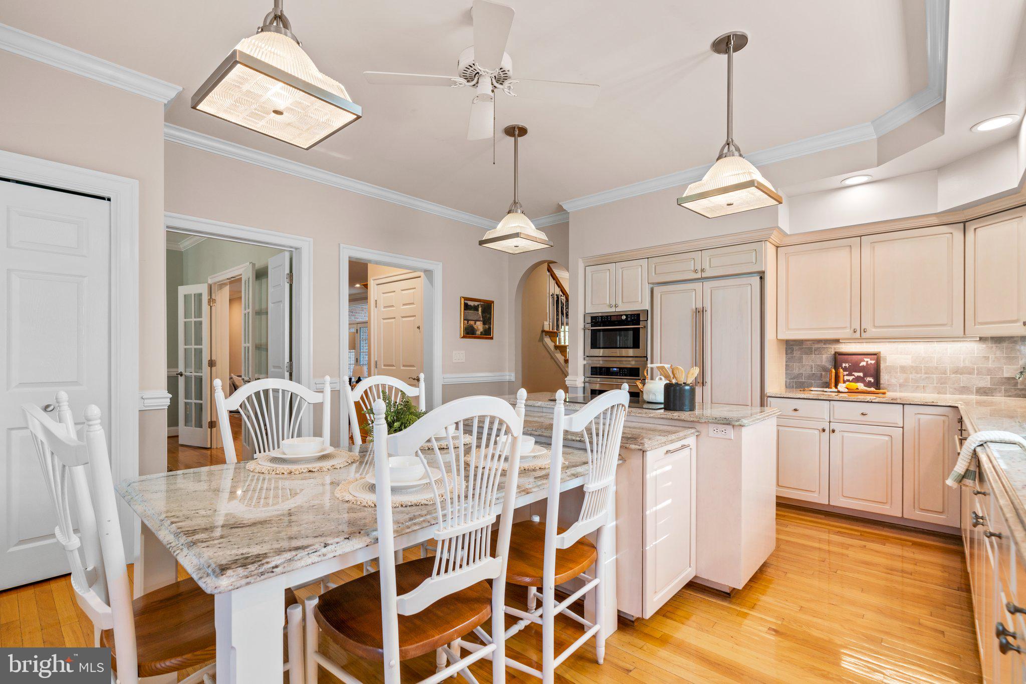 POINT FIELD LANDING - Residential