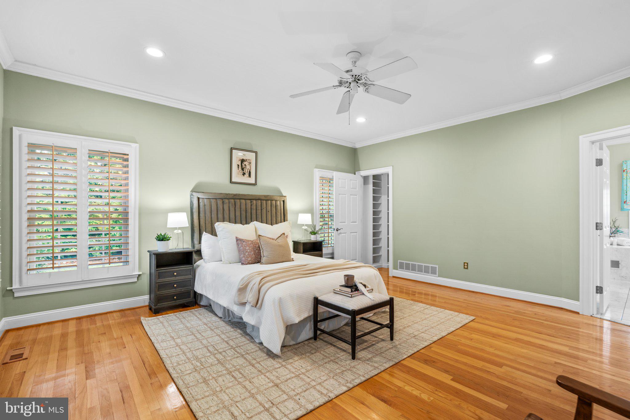 POINT FIELD LANDING - Residential