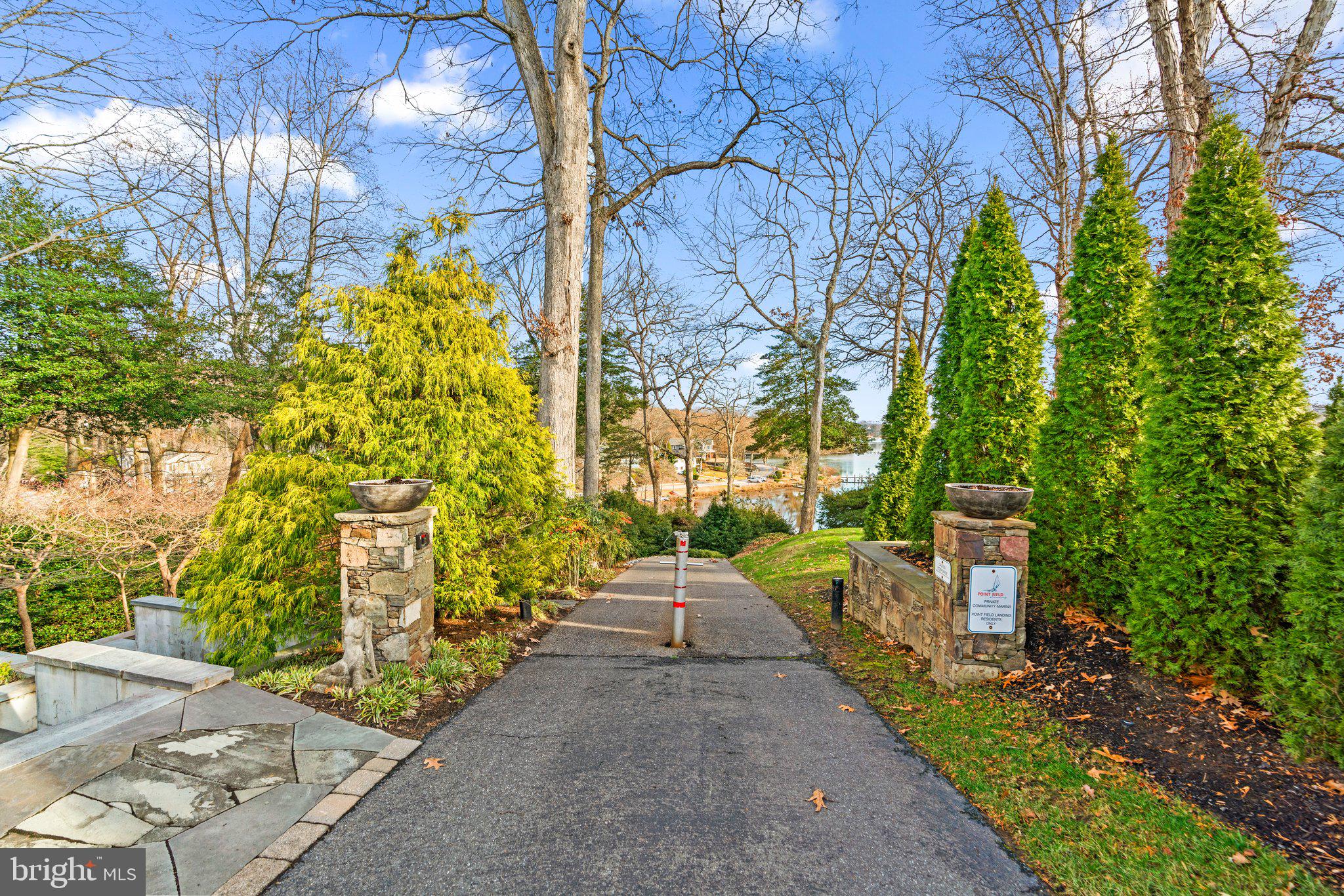POINT FIELD LANDING - Residential