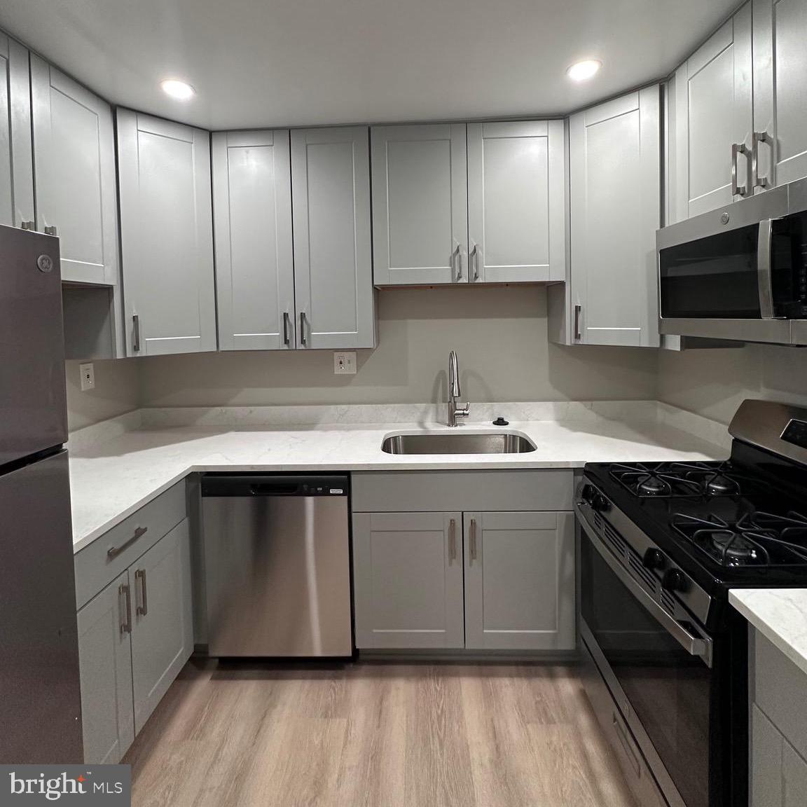 Spacious, Stylish, and Super Convenient — Minutes from DC!
Welcome to this beautifully updated 3-bedroom, 2-bath condo in the heart of Suitland! This light-filled unit features high ceilings, sleek modern flooring, and a spacious open layout perfect for both daily living and entertaining.
The kitchen is fully upgraded with brand new appliances, including a built-in microwave, dishwasher, and garbage disposal. The large living room opens to a private balcony through elegant French doors—perfect for relaxing or enjoying your morning coffee.
All three bedrooms are generously sized, each slightly larger than the last, and feature huge closets for plenty of storage. The primary suite includes a private ensuite bathroom with a soaking tub, and the second full bath also offers a deep soaking tub. You’ll also find a lighted, full-size linen closet in the hallway—every inch of this home is thoughtfully designed.
Located just minutes from Washington, DC, this condo offers a quick commute to the U.S. Census Bureau, Joint Base Andrews, Suitland Metro Station (green line), and all major highways serving the DC Metro Area and Prince George’s County.
Please note: This community is not FHA approved—CASH, VA, or Conventional financing only. Ask listing agent about available grant options that may help with your purchase!
This turnkey condo is a rare find—modern, spacious, and move-in ready in an unbeatable location.