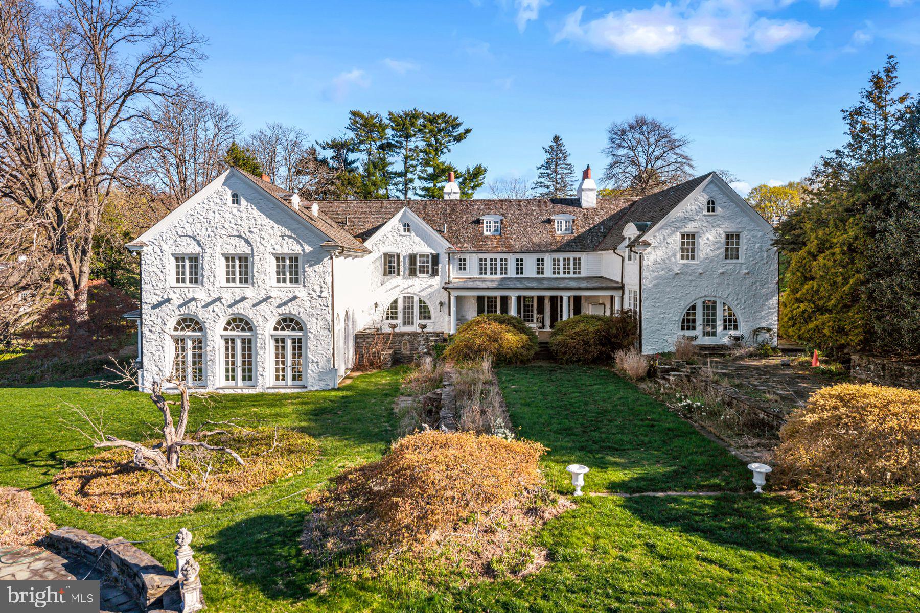 RADNOR HUNT - Residential