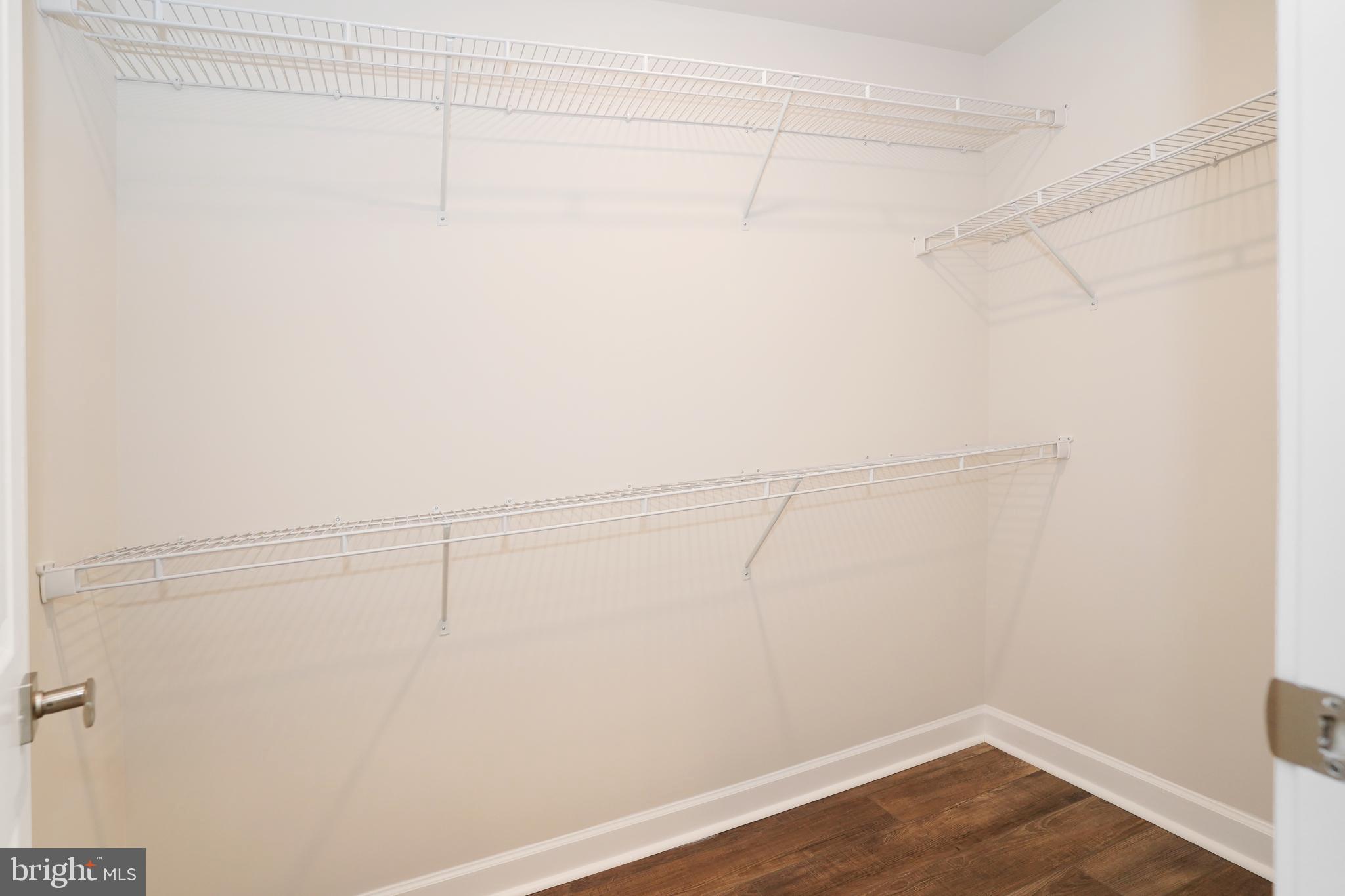 WOODLAND PARK STATION - Residential Lease