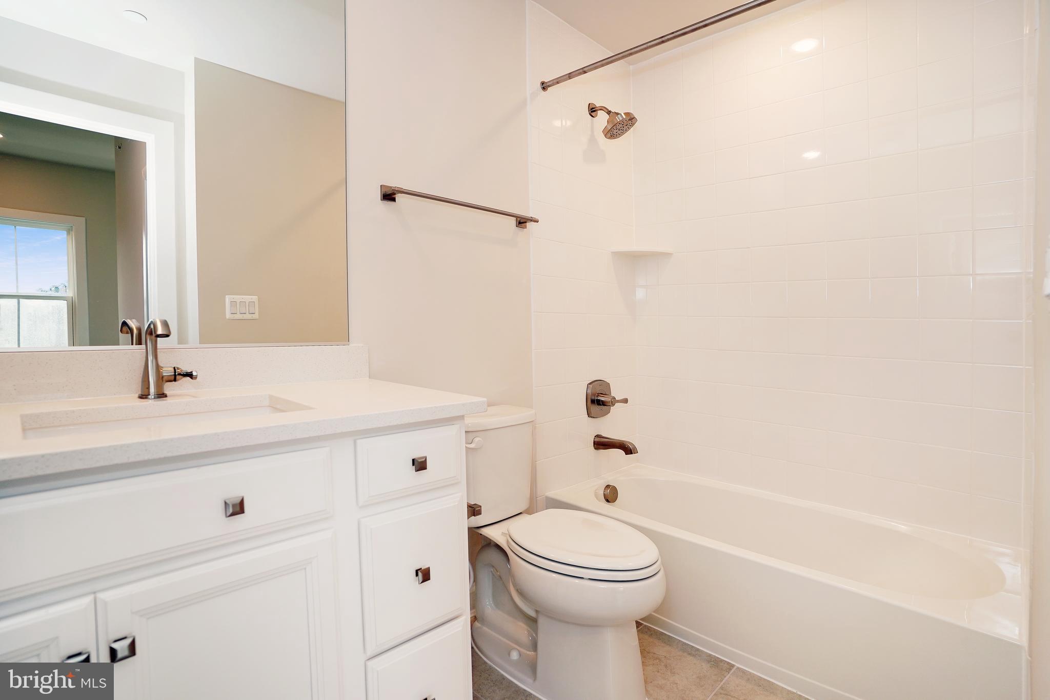 WOODLAND PARK STATION - Residential Lease