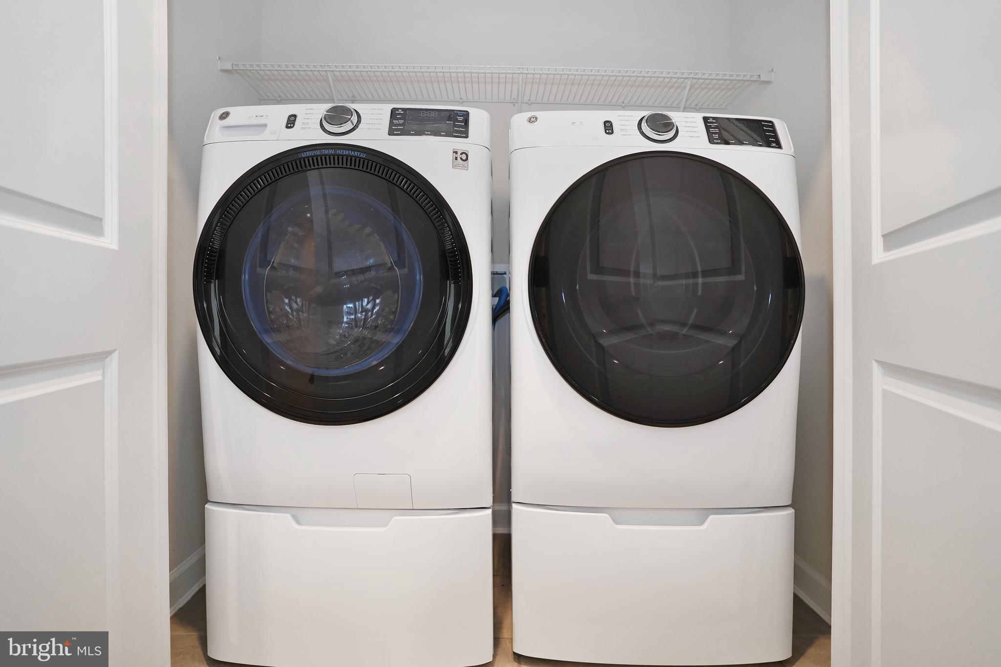 WOODLAND PARK STATION - Residential Lease