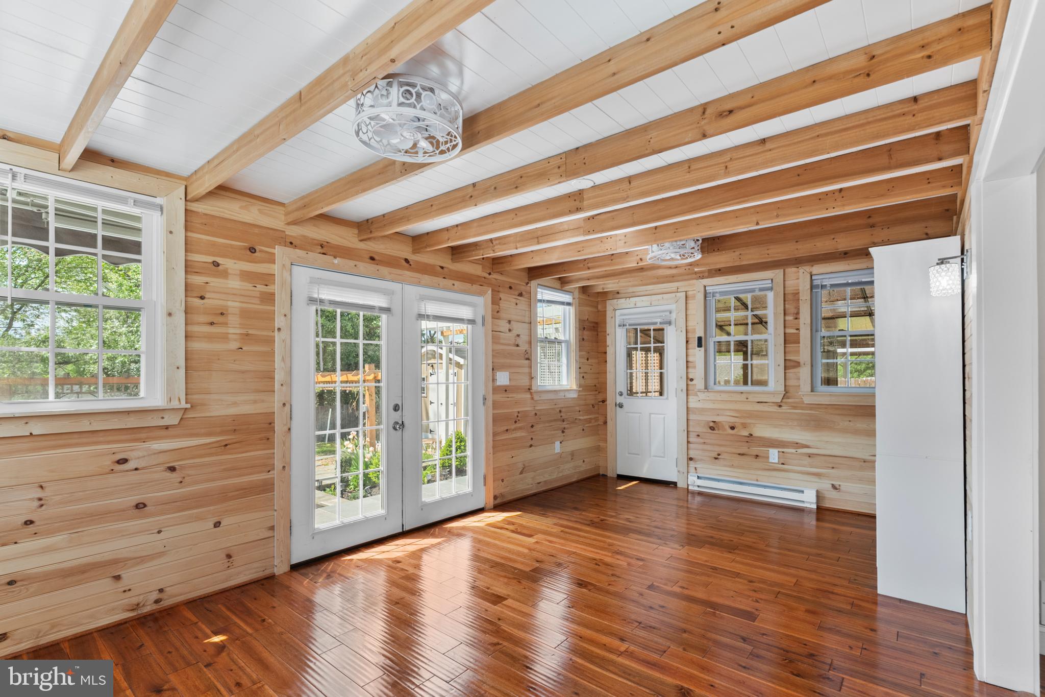 ROLLING ACRES - Residential