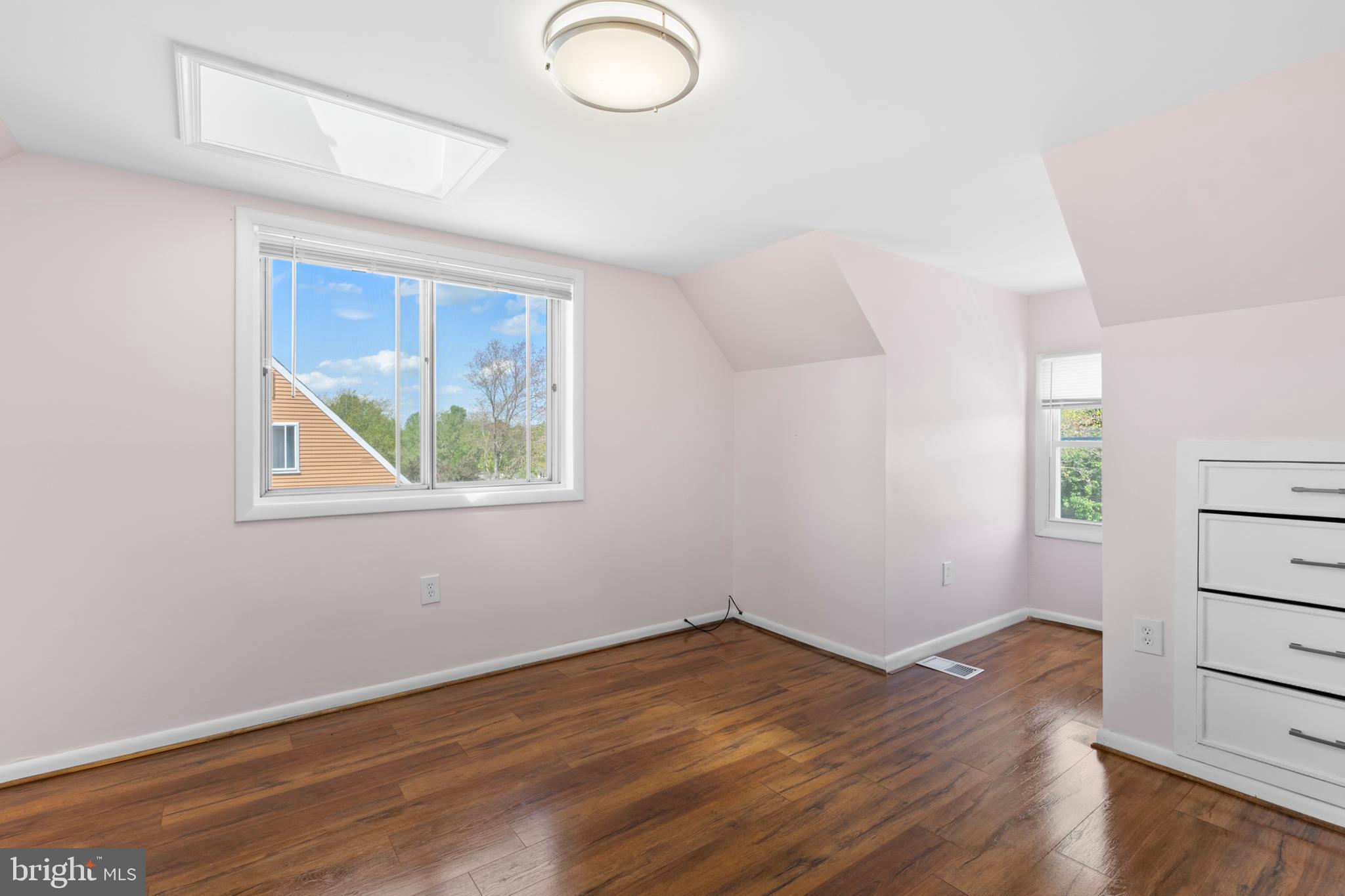 ROLLING ACRES - Residential