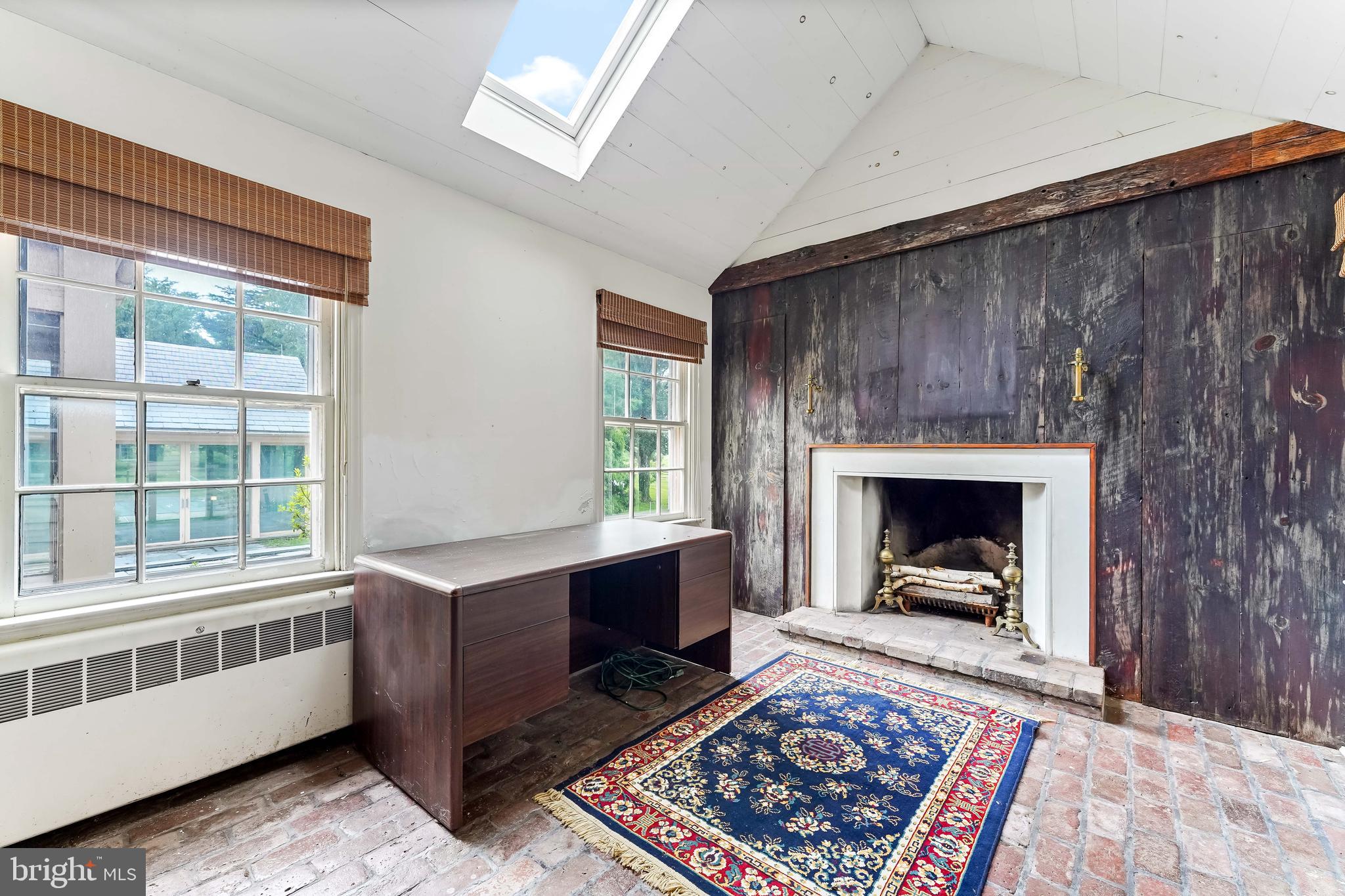 CHESHIRE HUNT - Residential