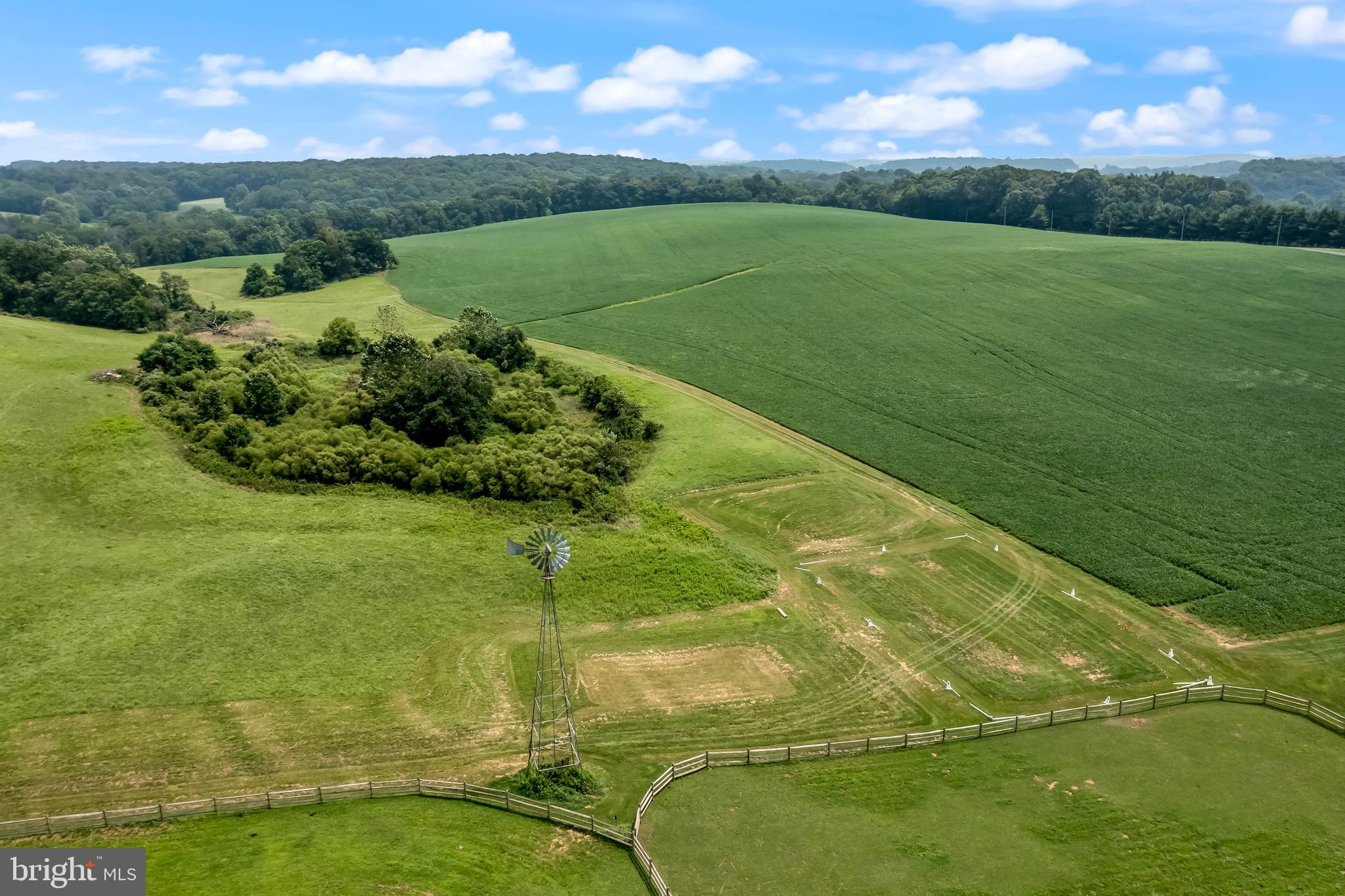 CHESHIRE HUNT - Residential