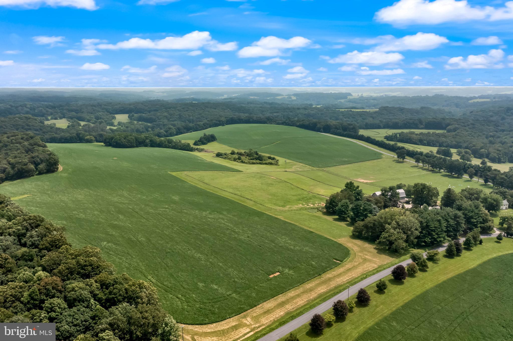 CHESHIRE HUNT - Residential