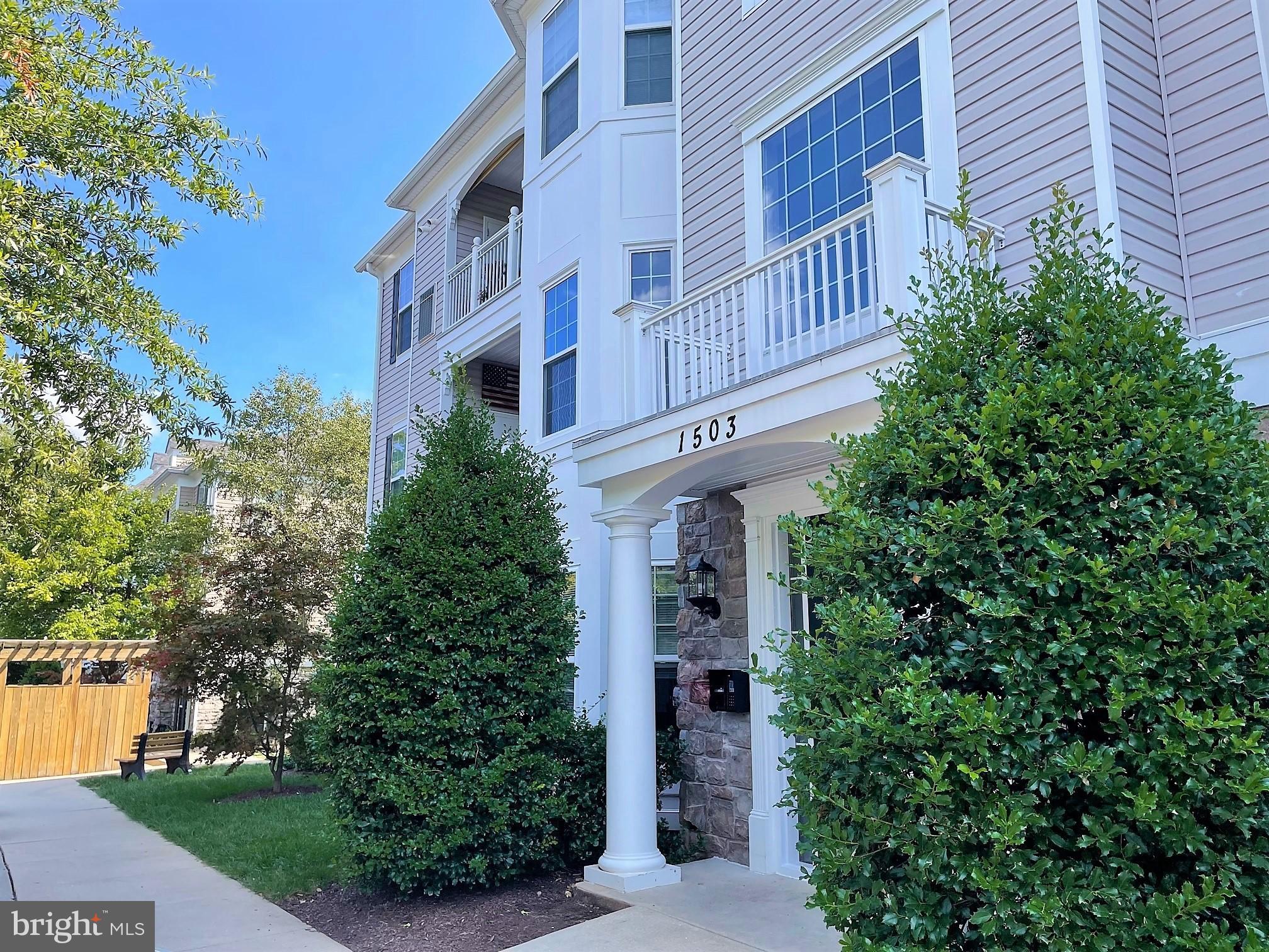 FOUR SEASONS ESTATES - Residential