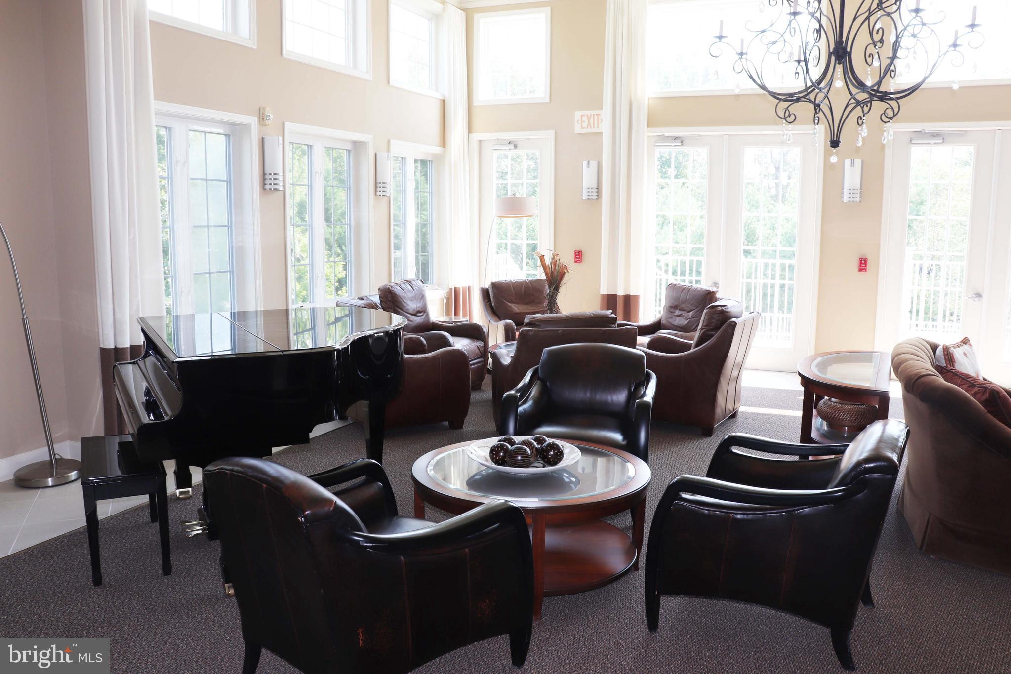 FOUR SEASONS ESTATES - Residential