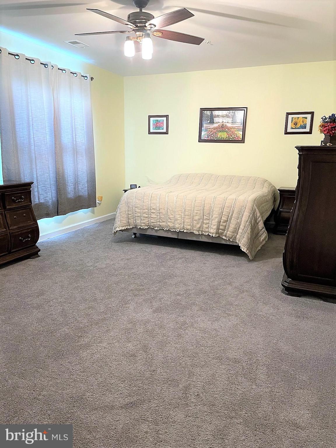 FOUR SEASONS ESTATES - Residential