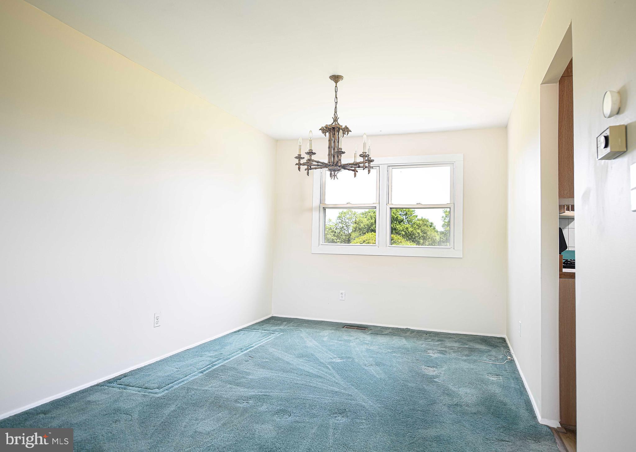 CHAPEL MANOR - Residential