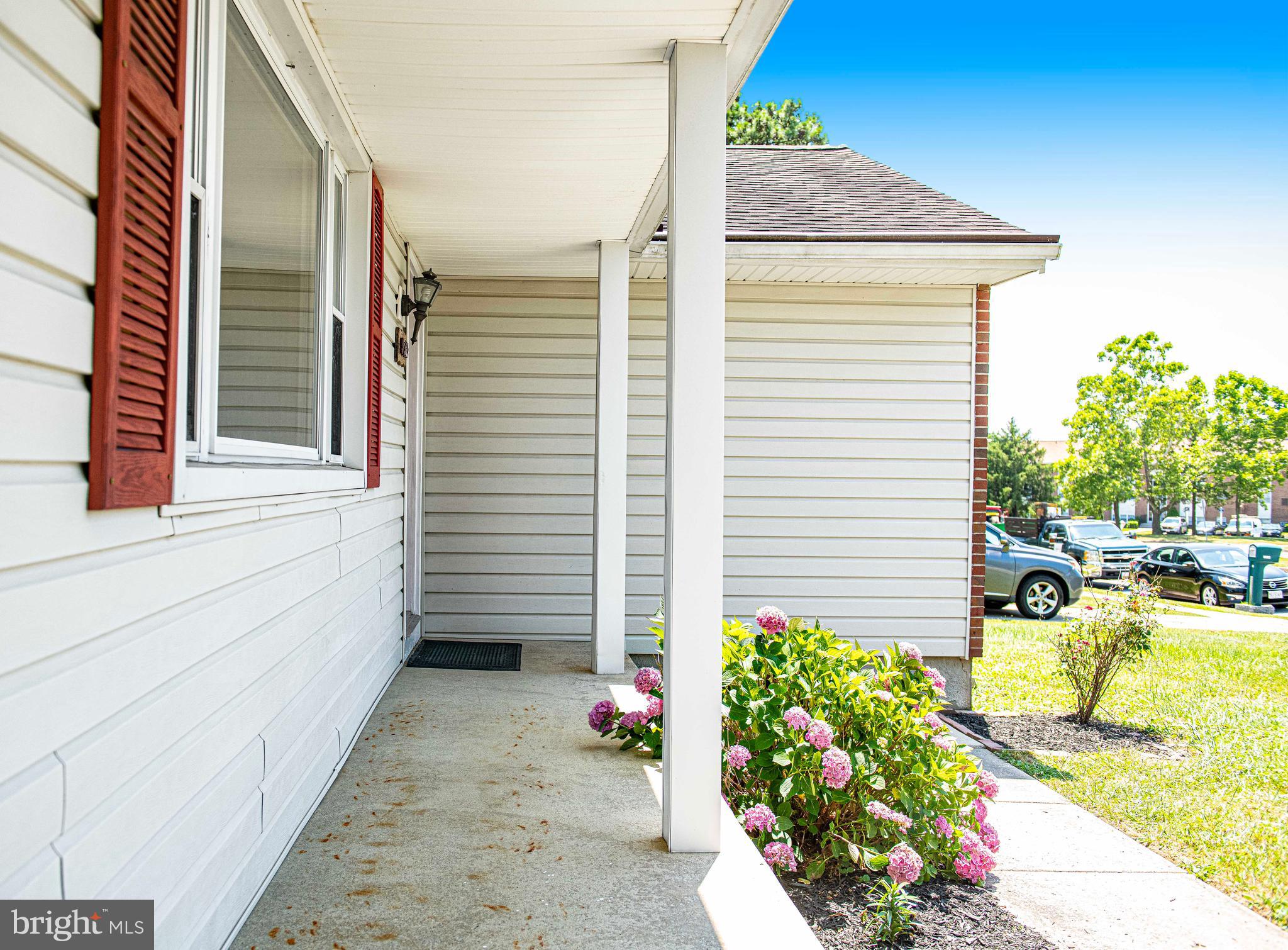 CHAPEL MANOR - Residential