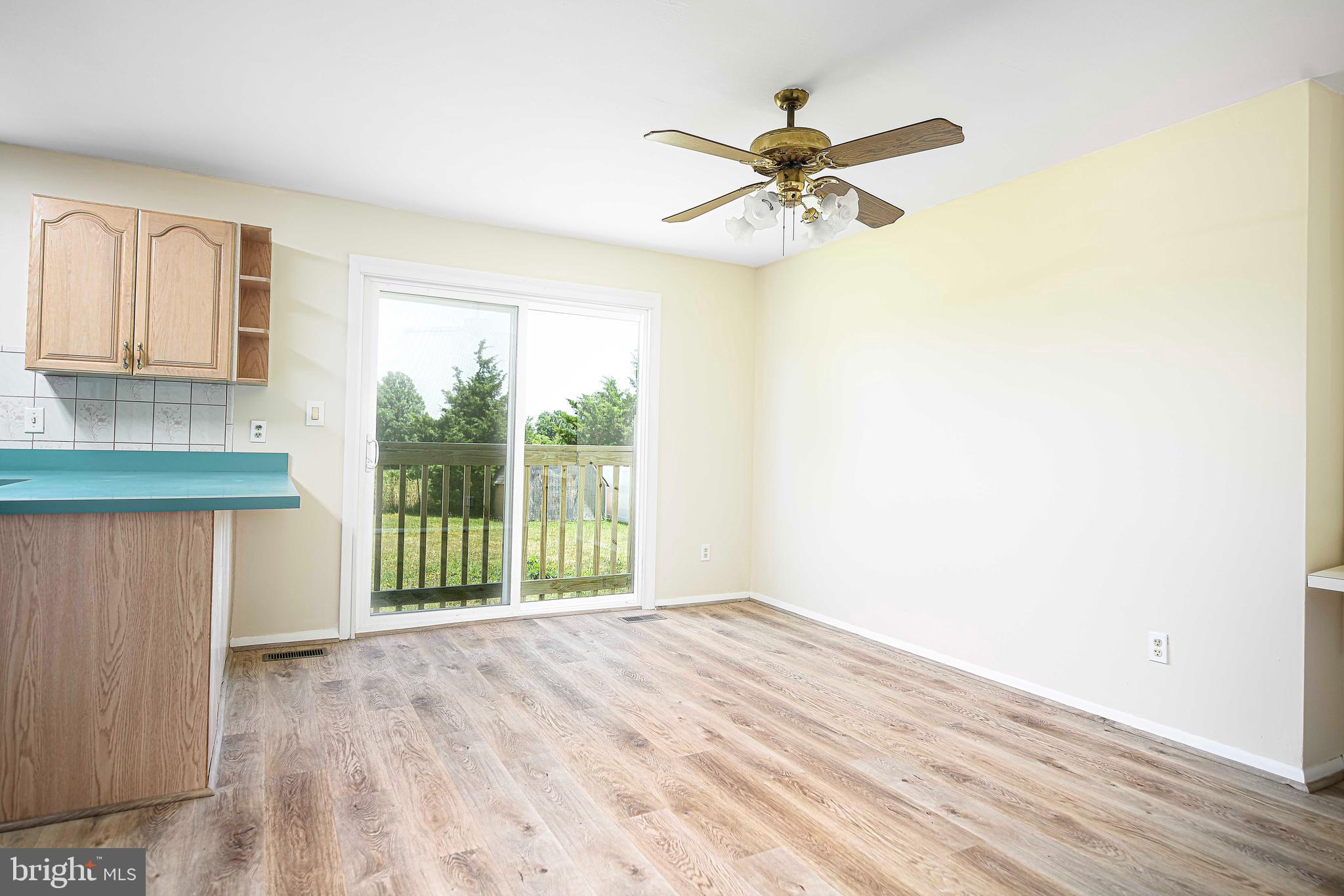 CHAPEL MANOR - Residential