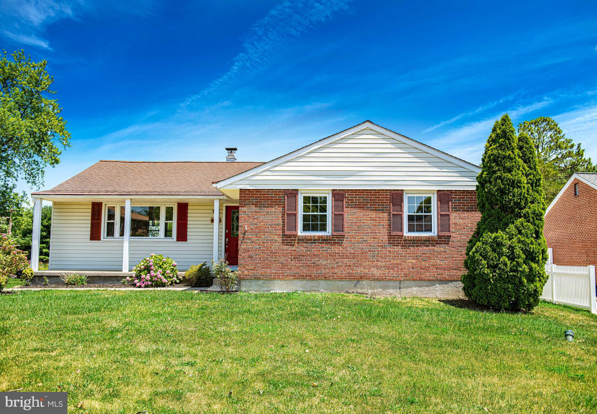 CHAPEL MANOR - Residential