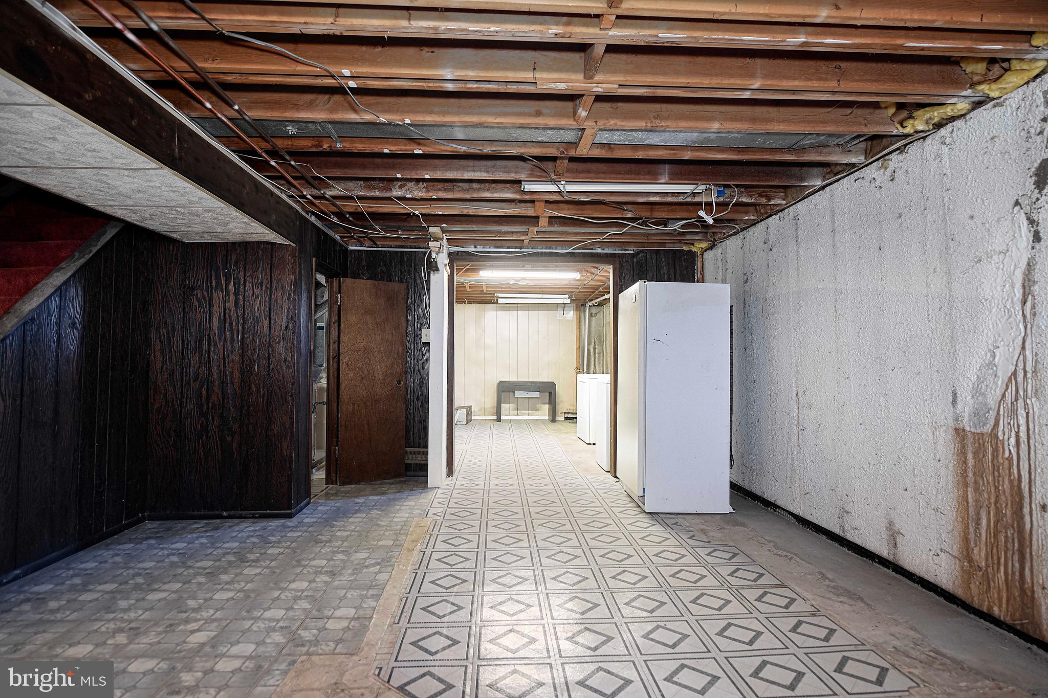 CHAPEL MANOR - Residential