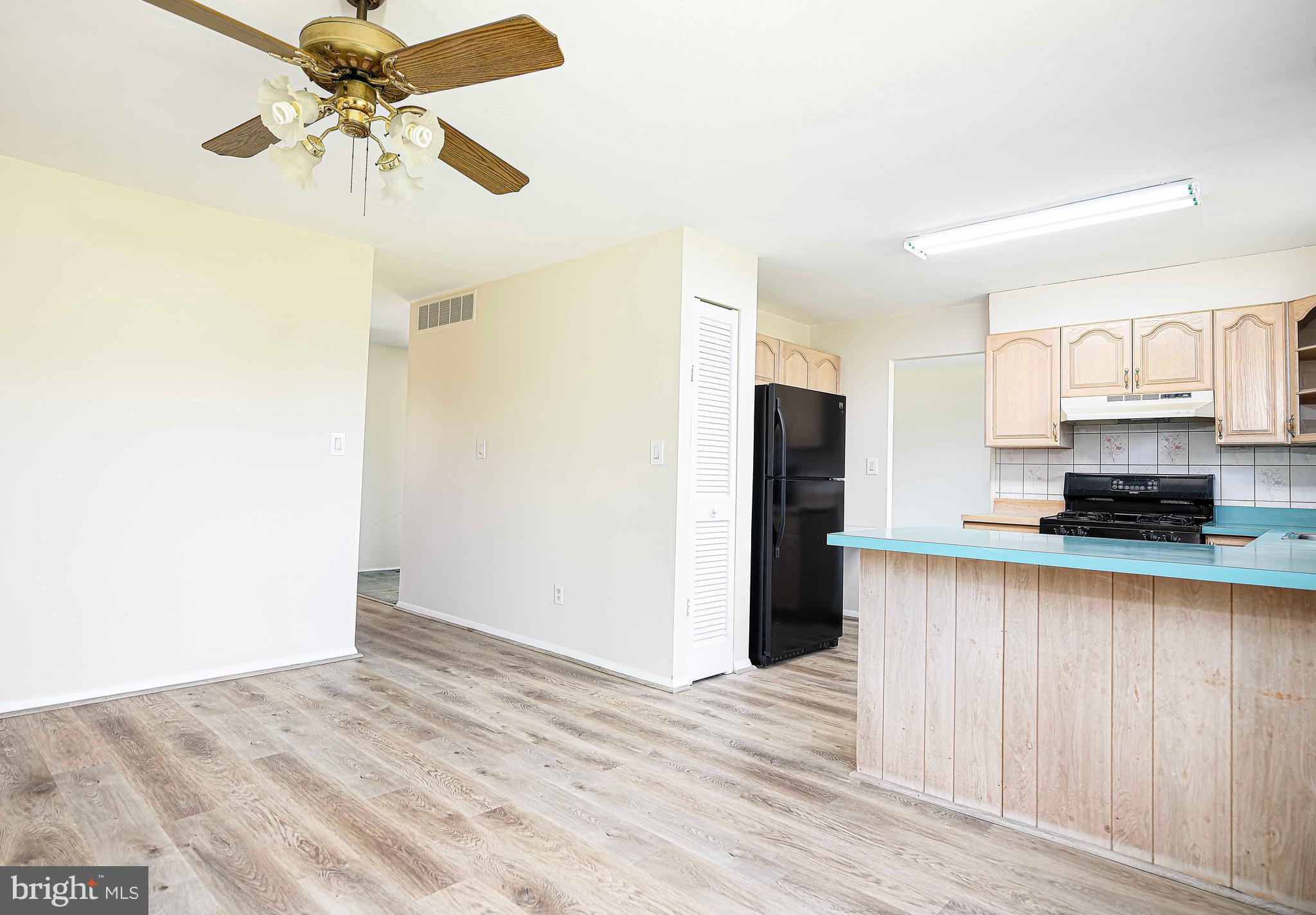 CHAPEL MANOR - Residential