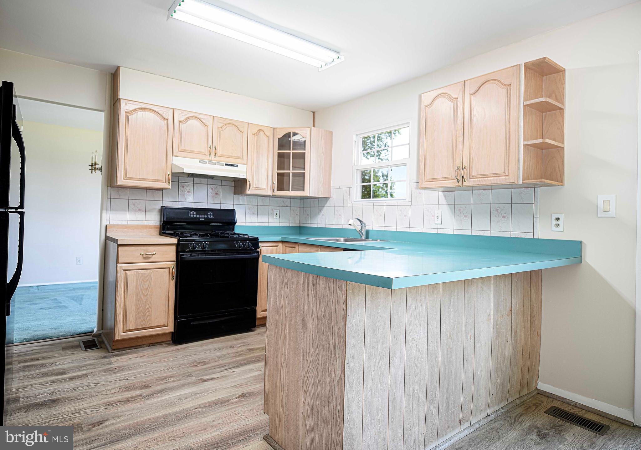 CHAPEL MANOR - Residential