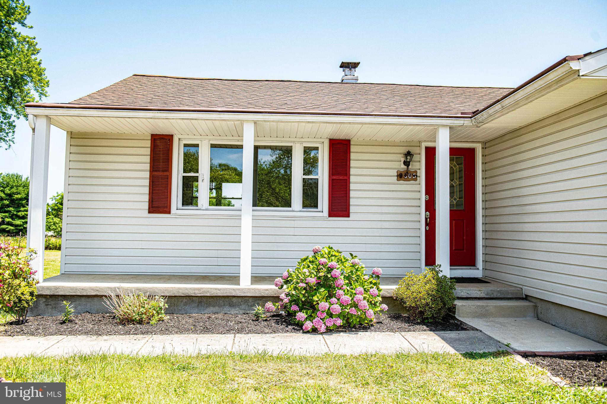 CHAPEL MANOR - Residential