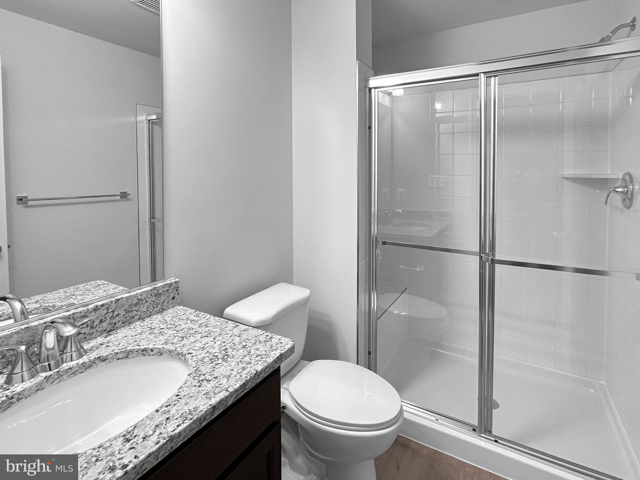 TOWNS AT MARKET COMMONS - Residential Lease