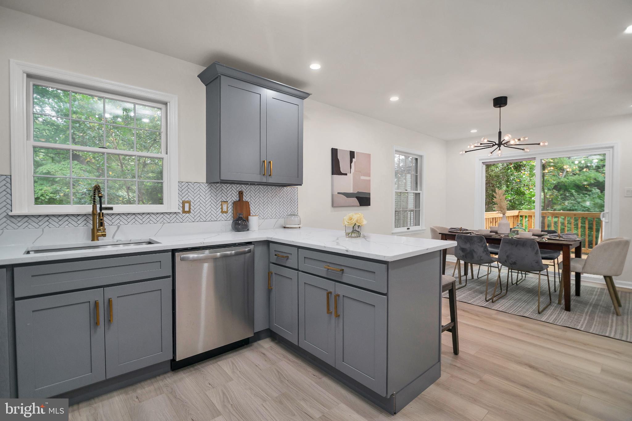 WAVERLY EAST - Residential