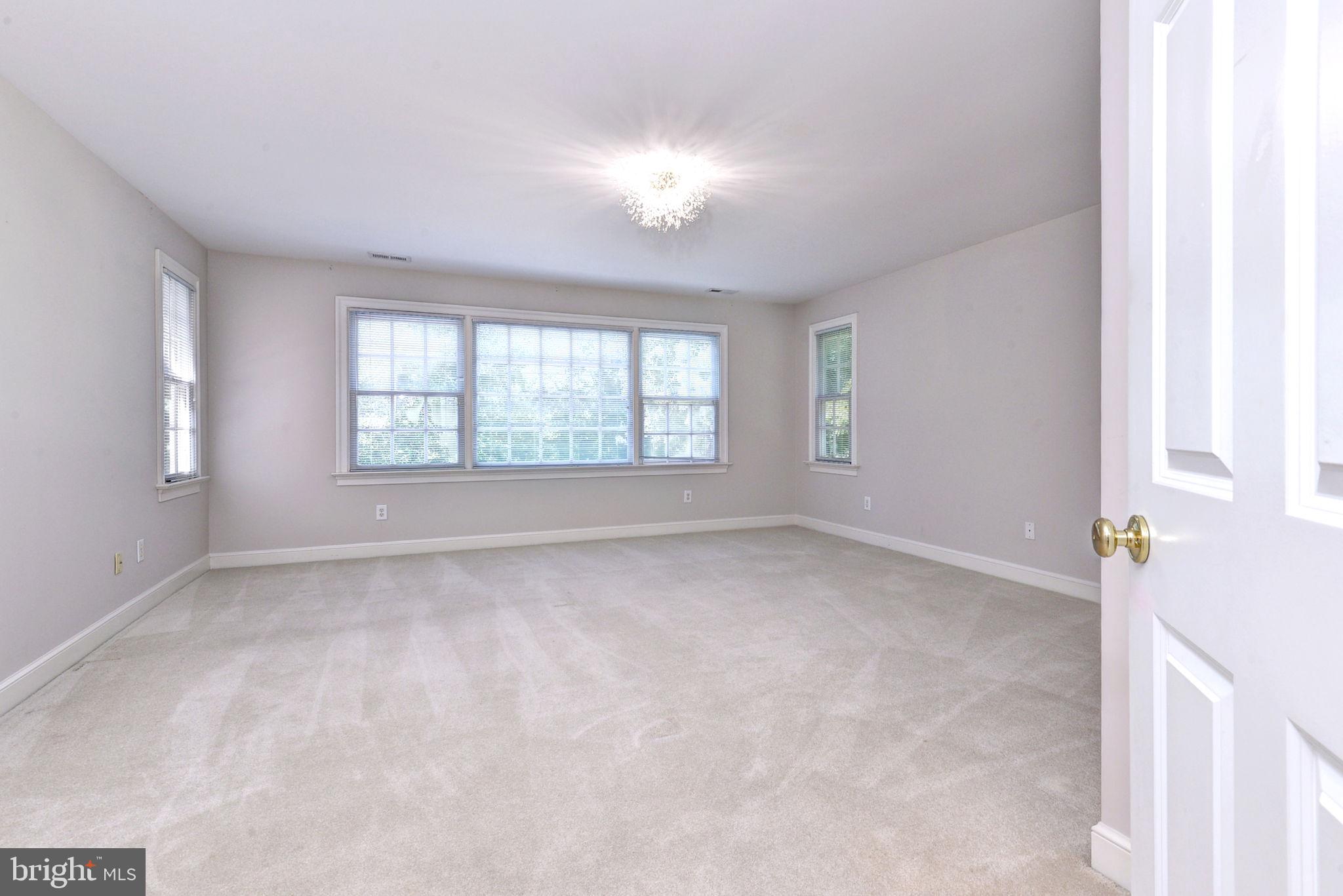 GOVERNOR'S LAND - Residential