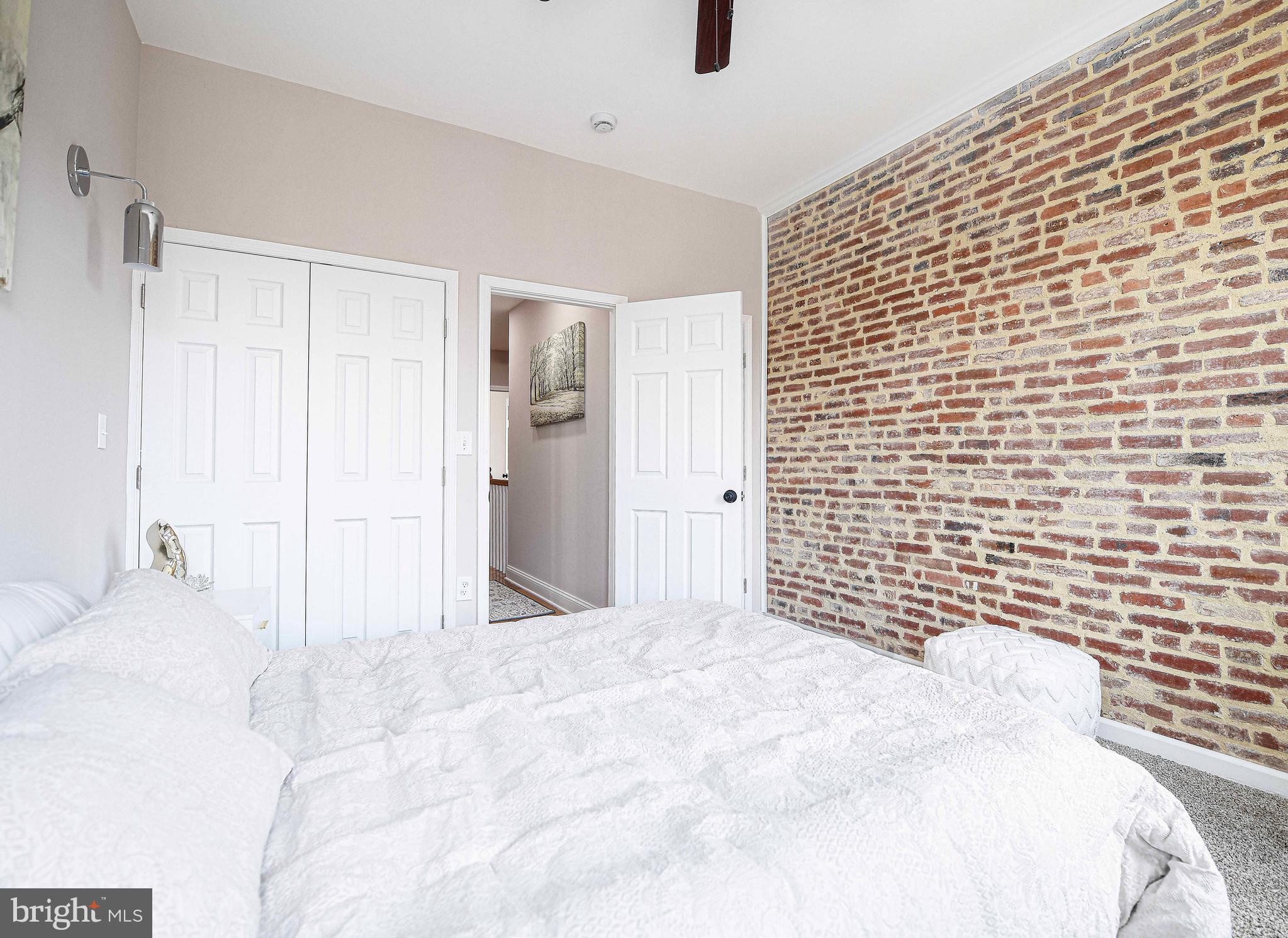 MILTON-MONTFORD - Residential