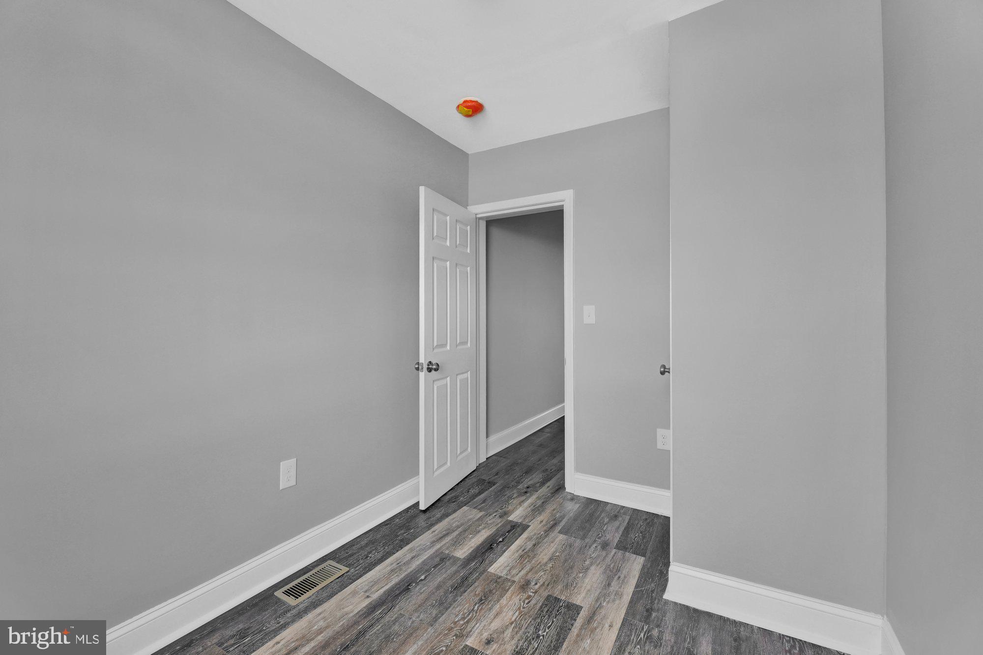 ARCADIA-BEVERLY HILLS HISTORIC DISTRICT - Residential Lease