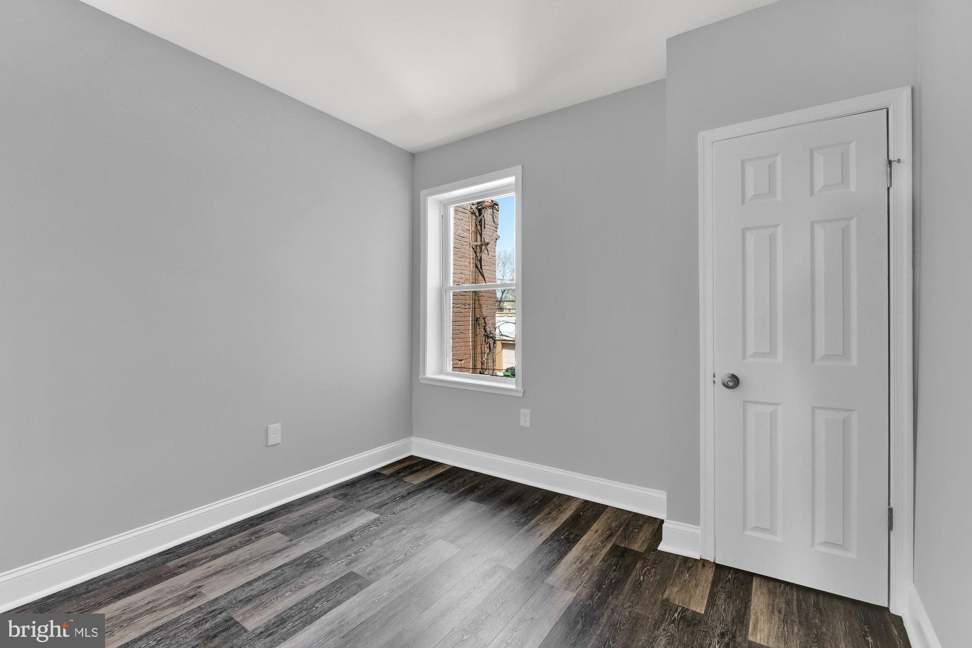 ARCADIA-BEVERLY HILLS HISTORIC DISTRICT - Residential Lease