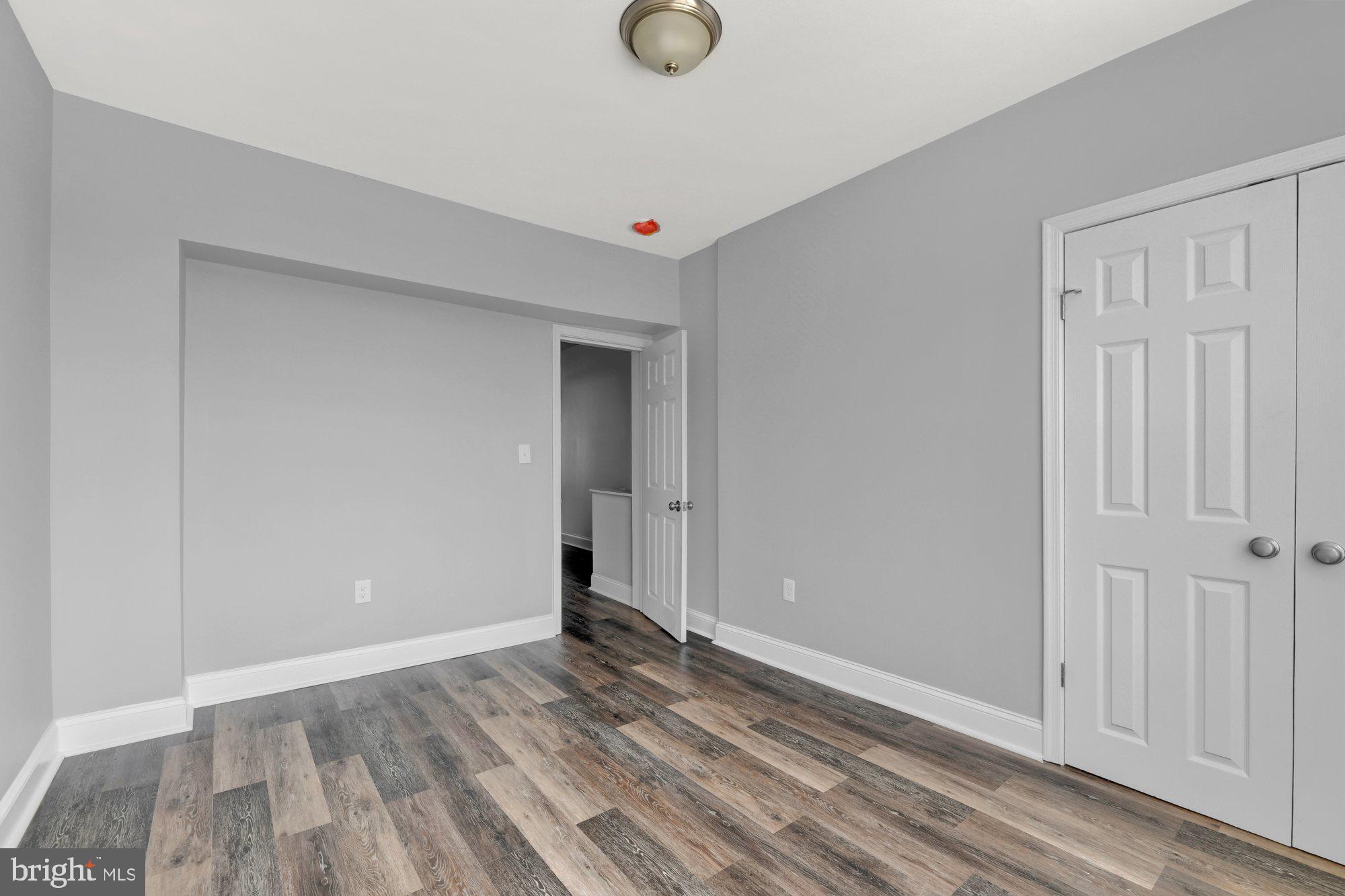 ARCADIA-BEVERLY HILLS HISTORIC DISTRICT - Residential Lease