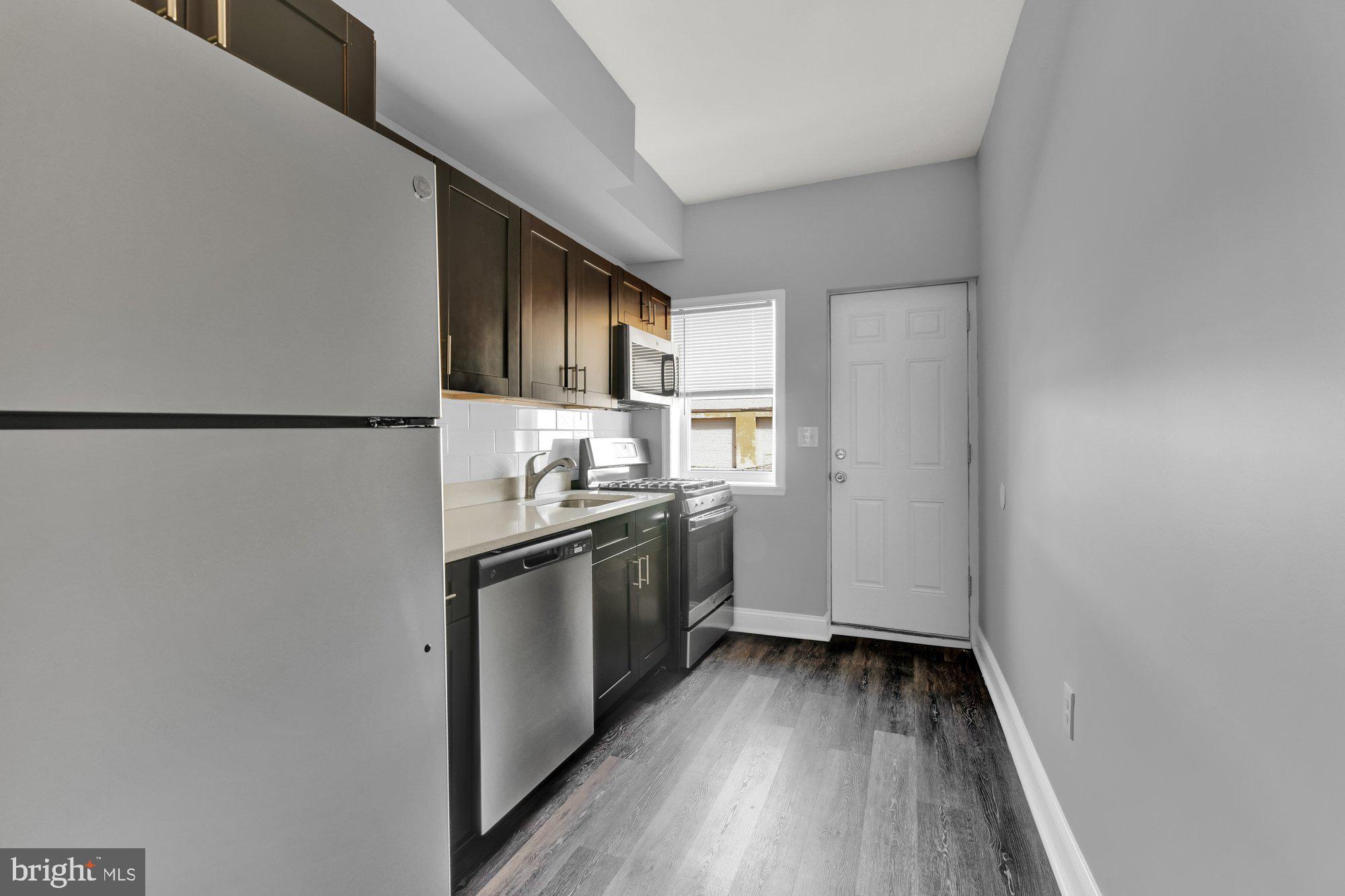 ARCADIA-BEVERLY HILLS HISTORIC DISTRICT - Residential Lease