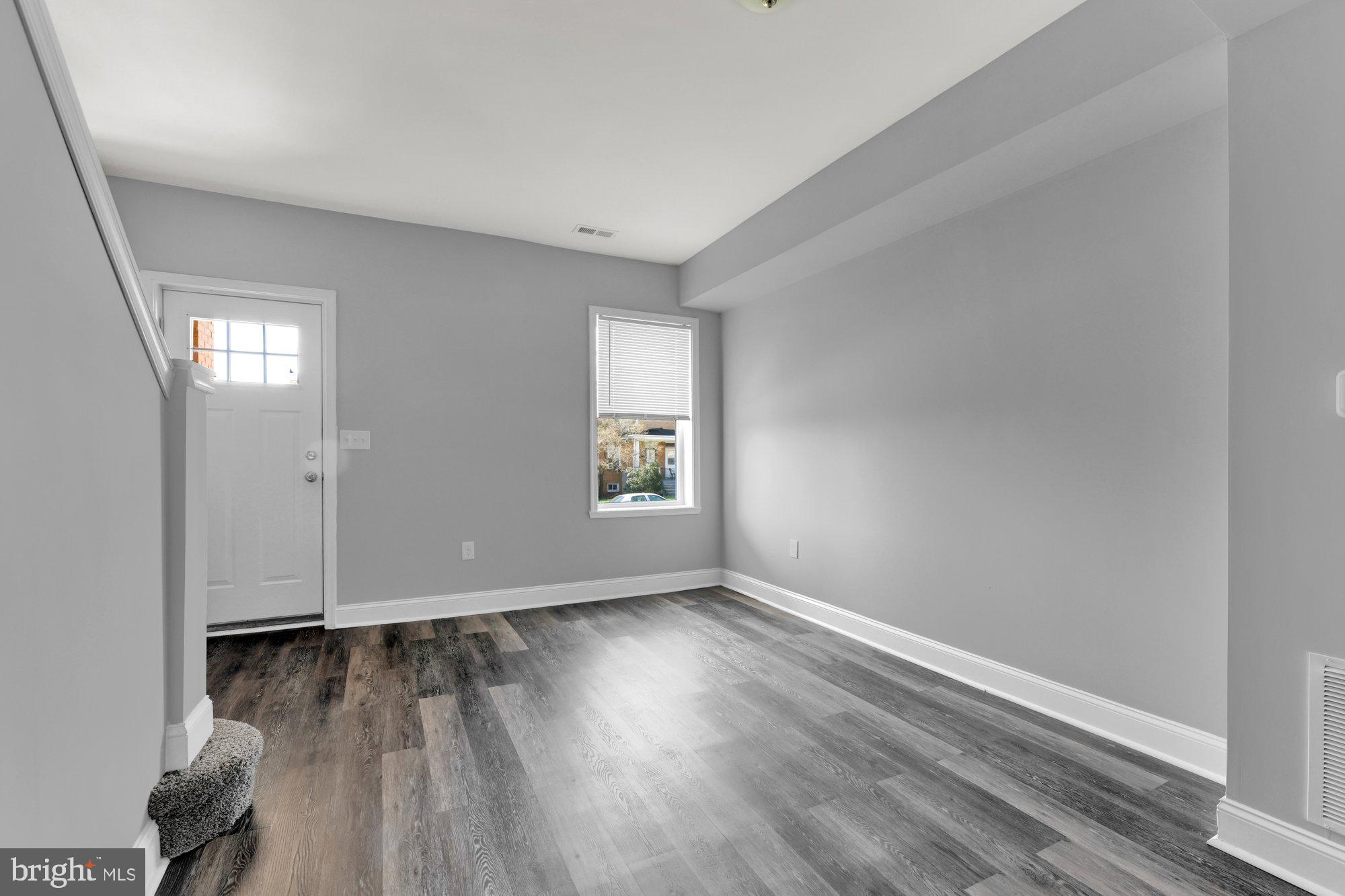 ARCADIA-BEVERLY HILLS HISTORIC DISTRICT - Residential Lease