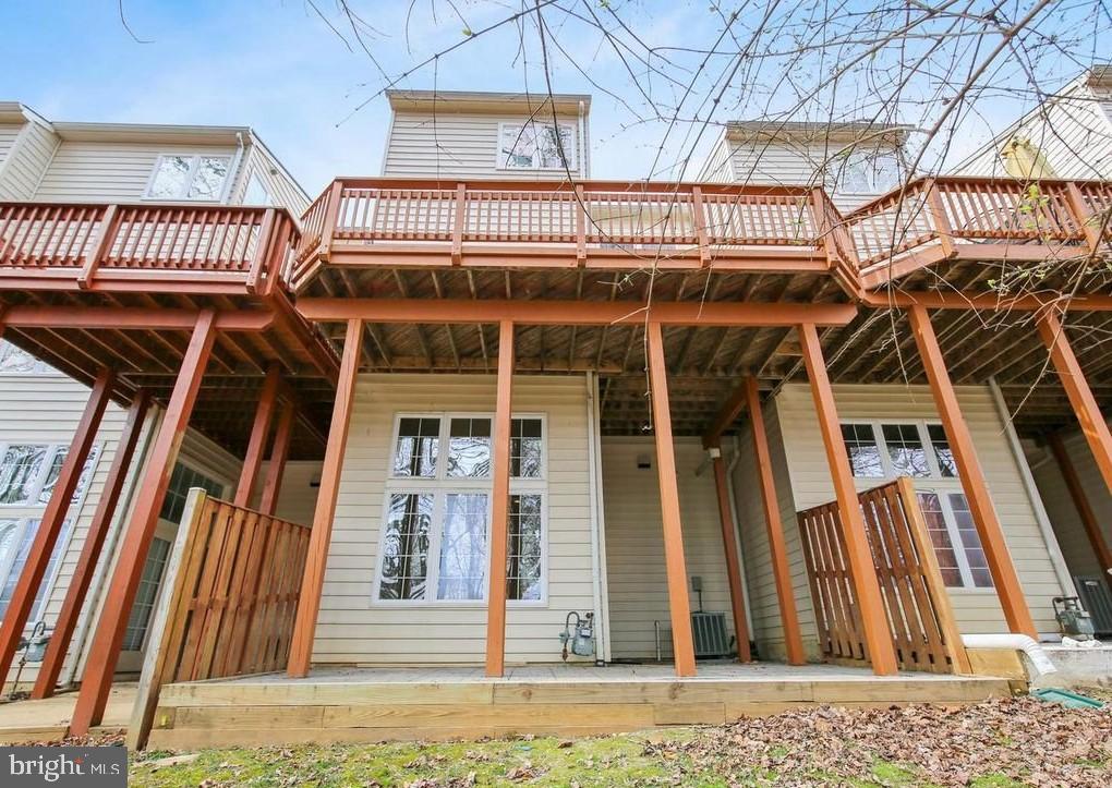 PT ROCKVILLE TWN RES 1 - Residential Lease