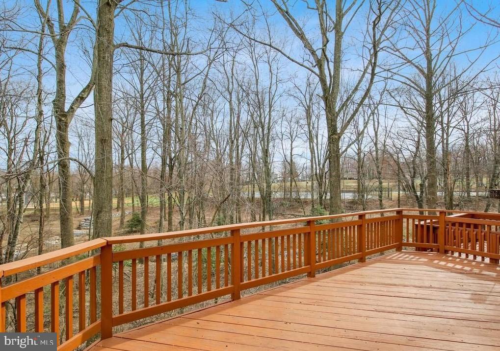 PT ROCKVILLE TWN RES 1 - Residential Lease