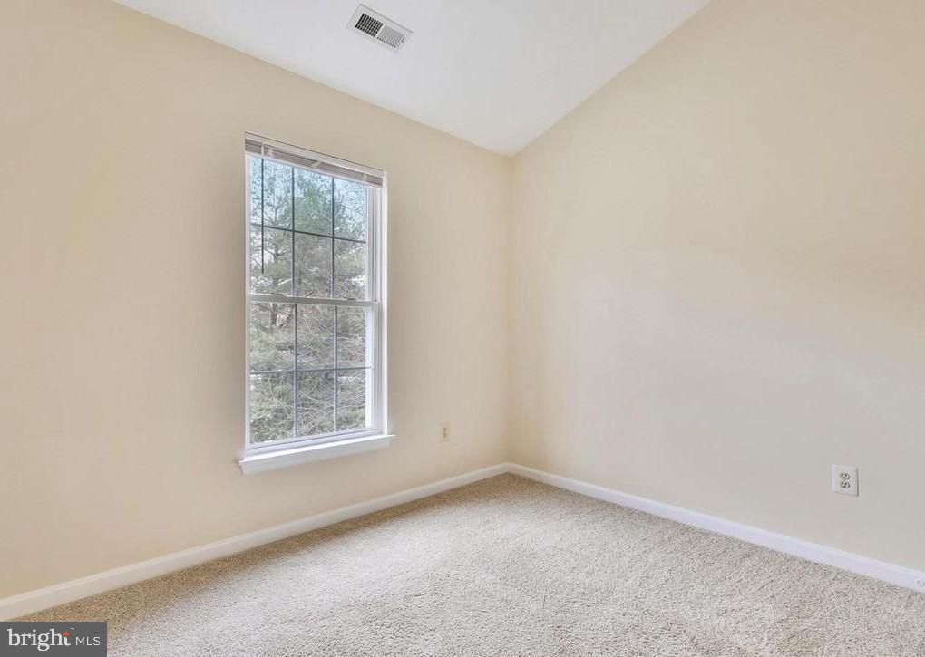 PT ROCKVILLE TWN RES 1 - Residential Lease