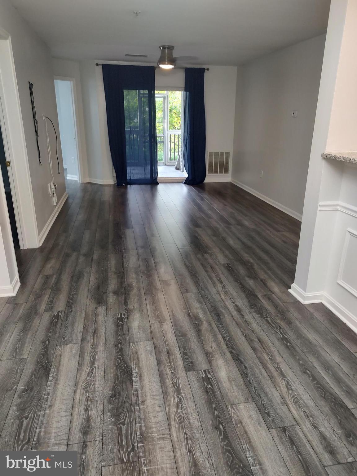 GREENBELT LAKE VILLAGE - Residential Lease