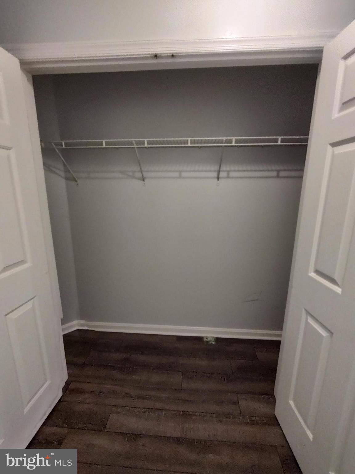 GREENBELT LAKE VILLAGE - Residential Lease