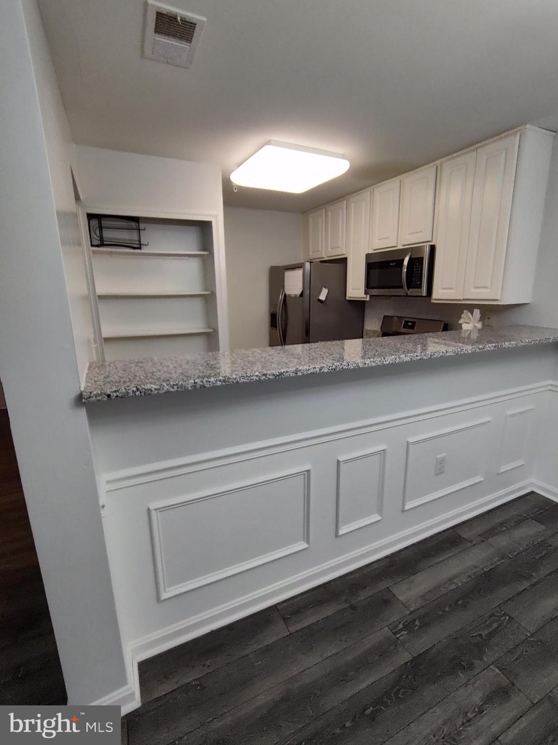 GREENBELT LAKE VILLAGE - Residential Lease