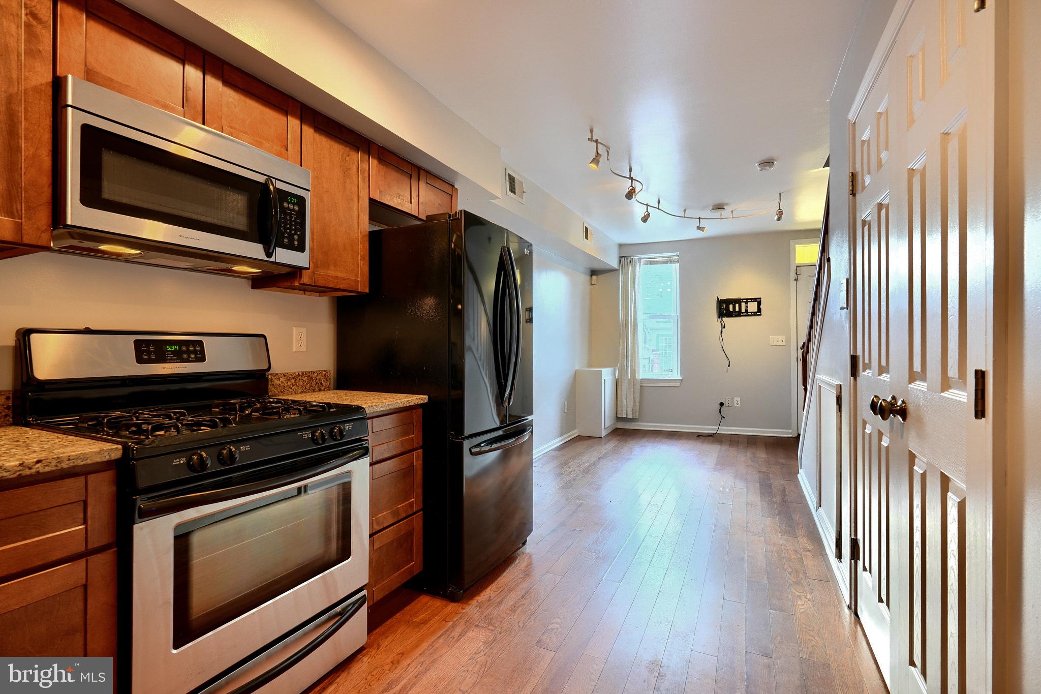 1613 ELKINS LANE