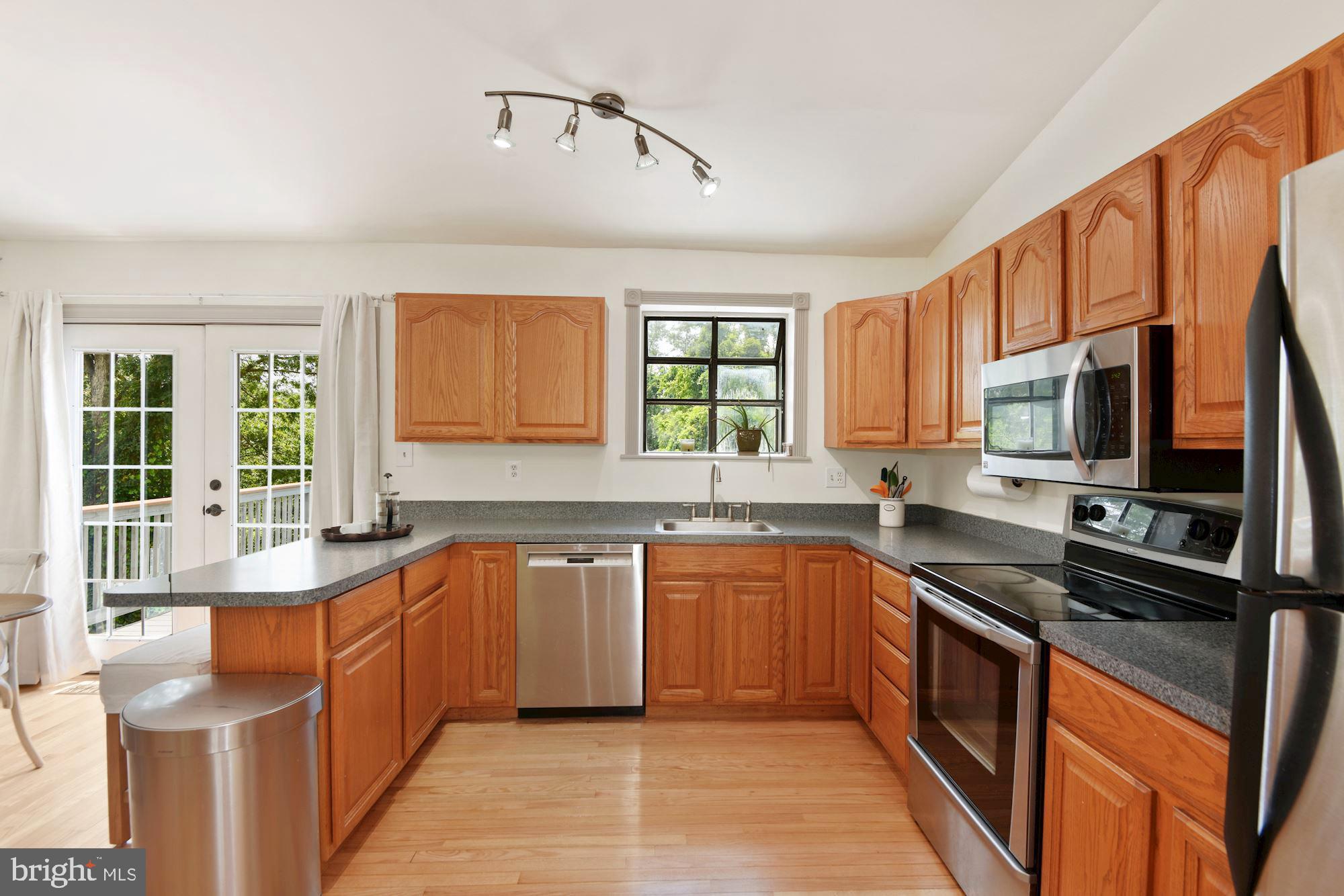 GREENHOLLY - Residential