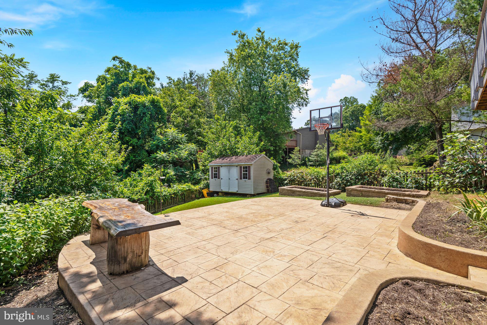 GREENHOLLY - Residential